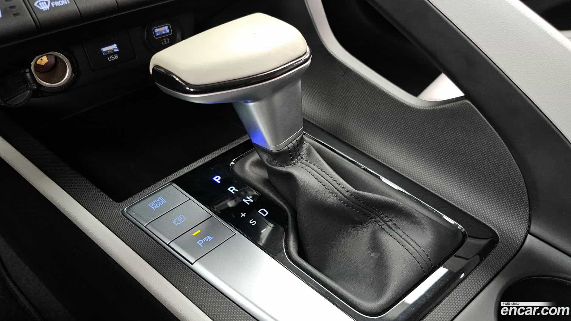AVANTE Hyundai 2021.5-INNER-009