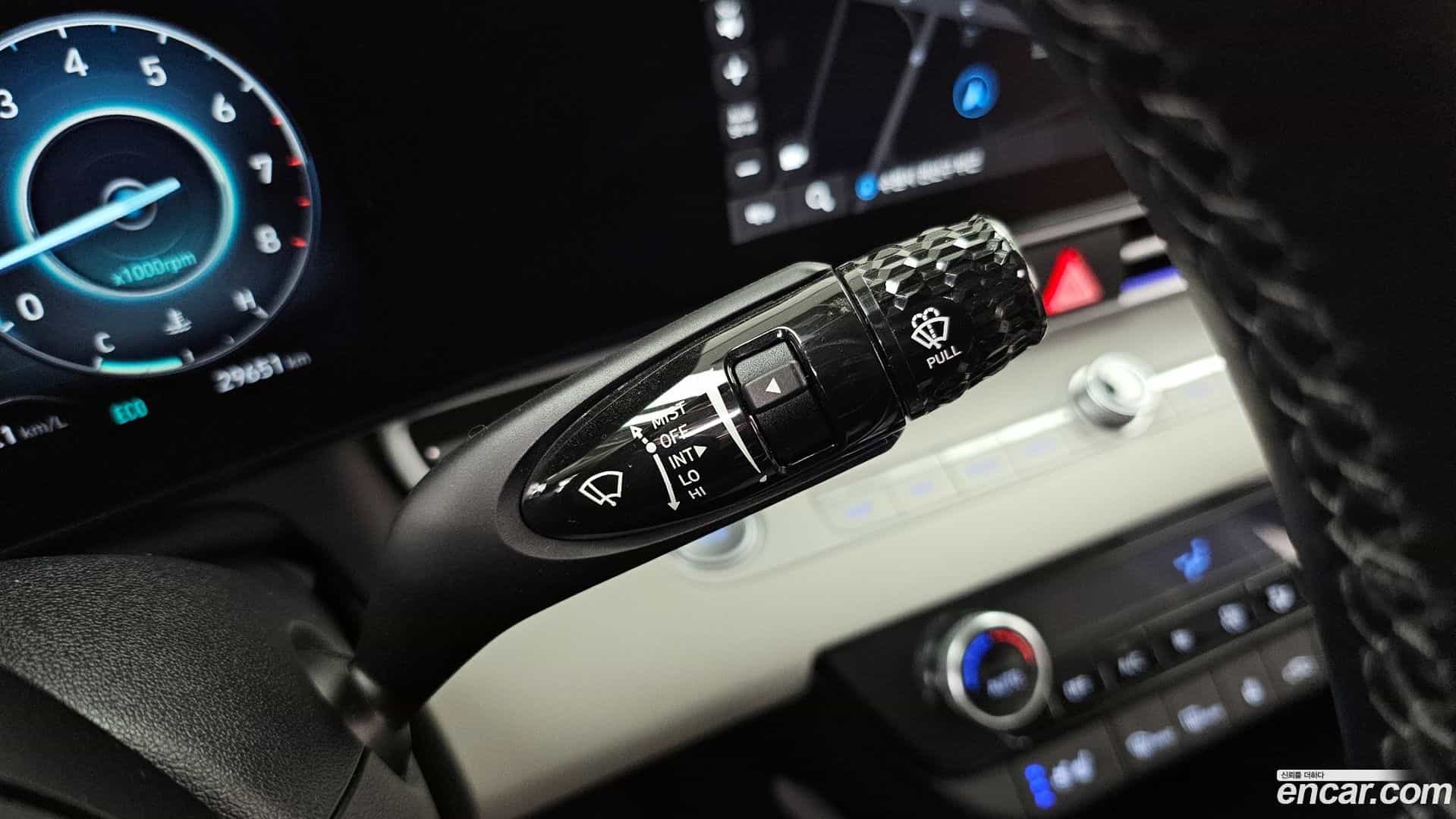 AVANTE Hyundai 2021.5-OPTION-022
