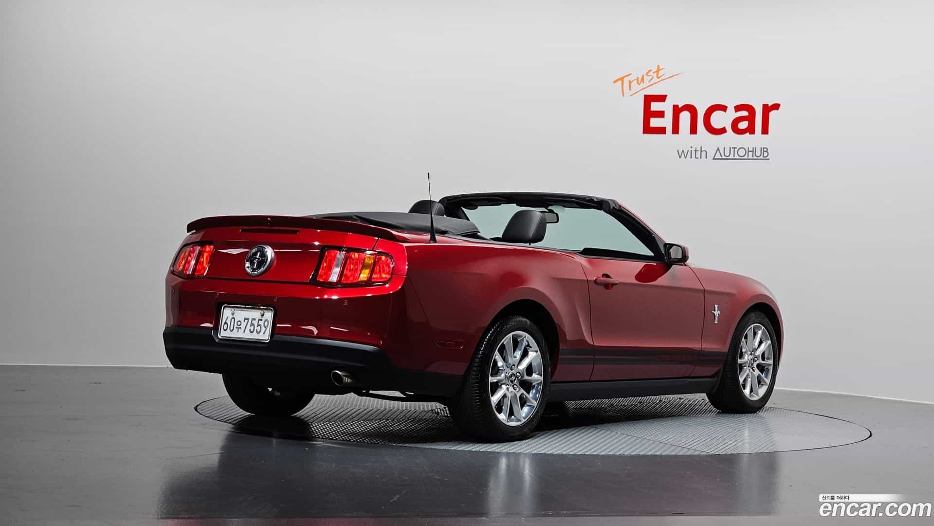 Mustang Ford 2009.9-OUTER-002