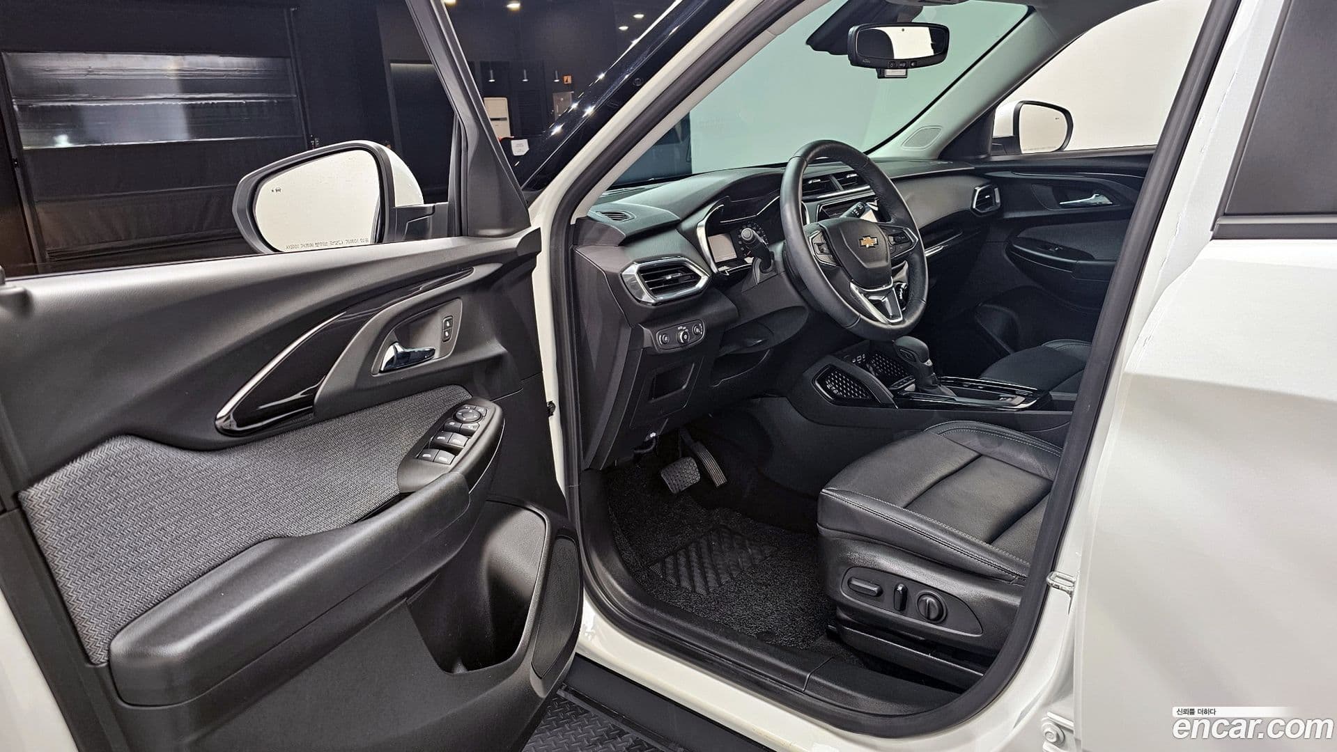 Main__Slider__Photo:Trailblazer Chevrolet 2021.2-9