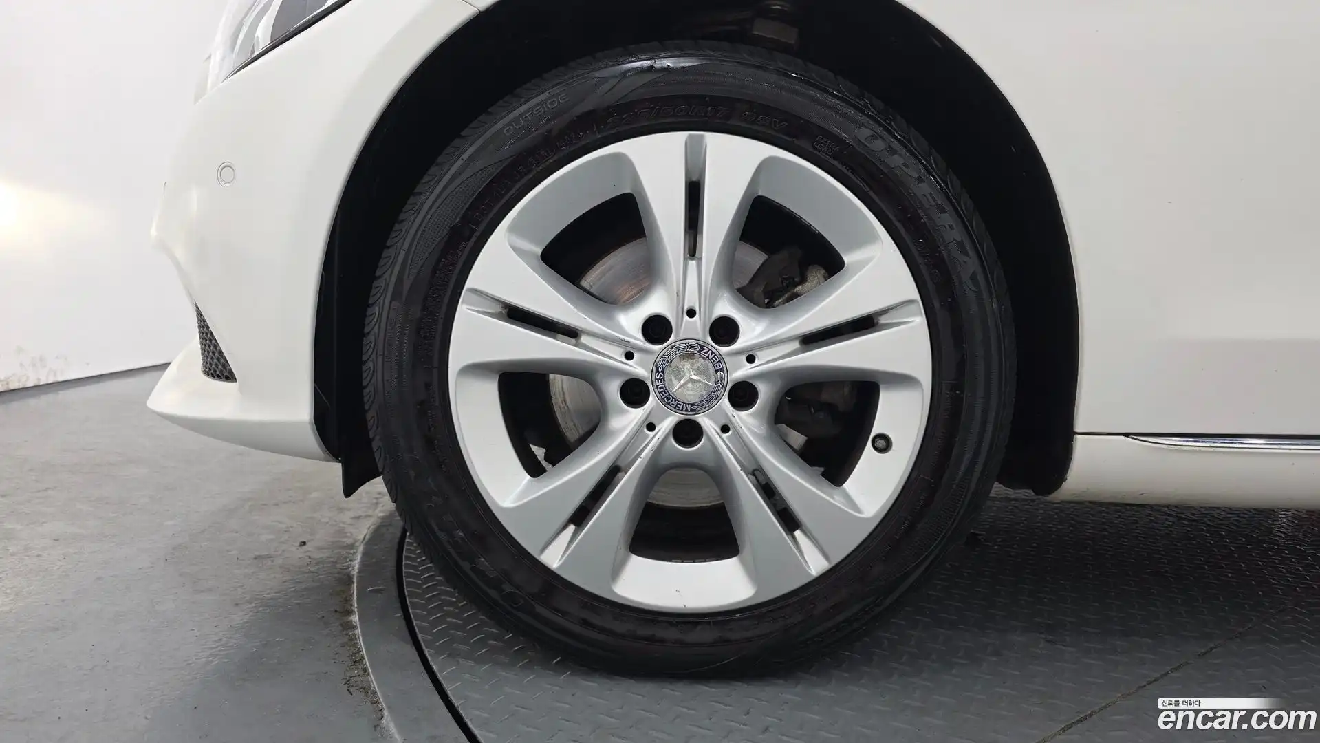 C-Class Mercedes-Benz 2016.4-OUTER-005