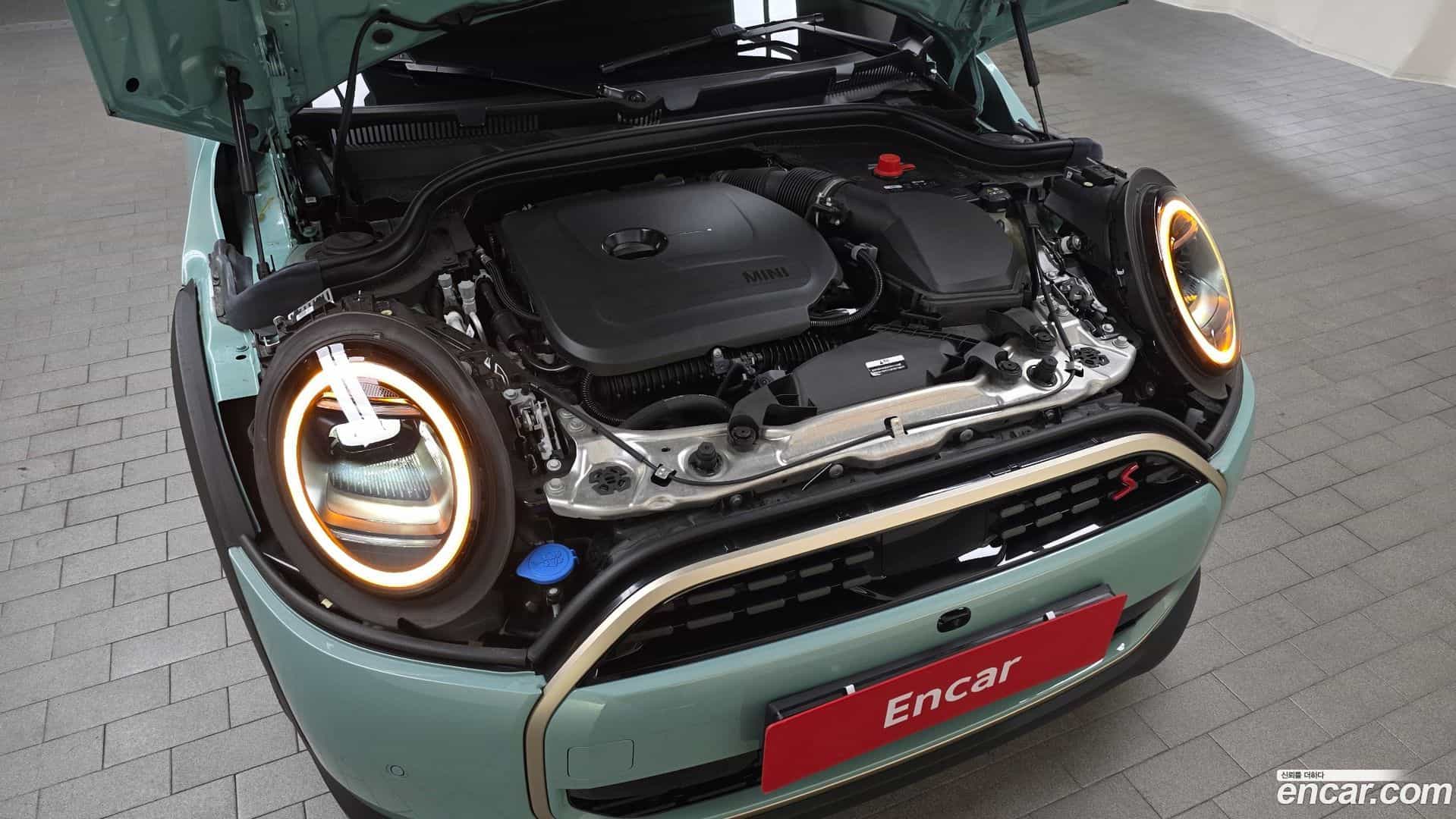 Cooper Mini 2025.2-OUTER-006