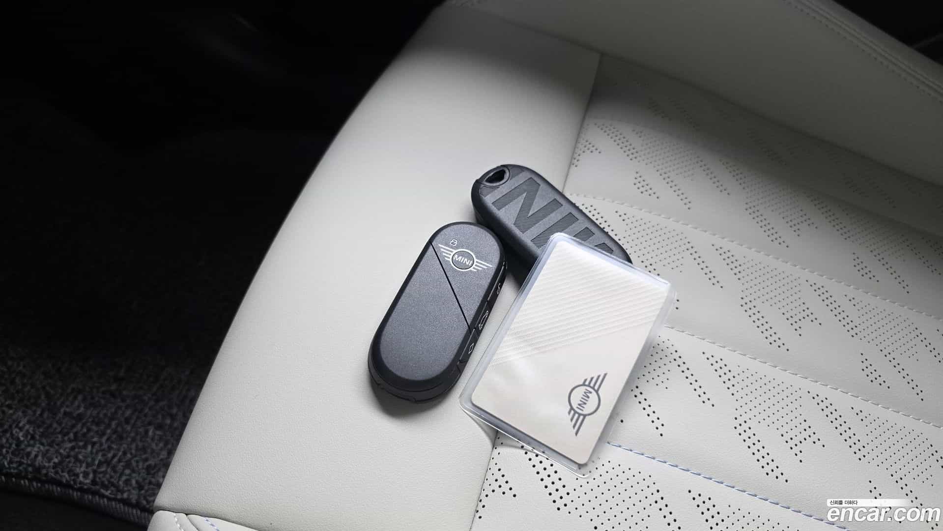 Cooper Mini 2025.2-OPTION-048