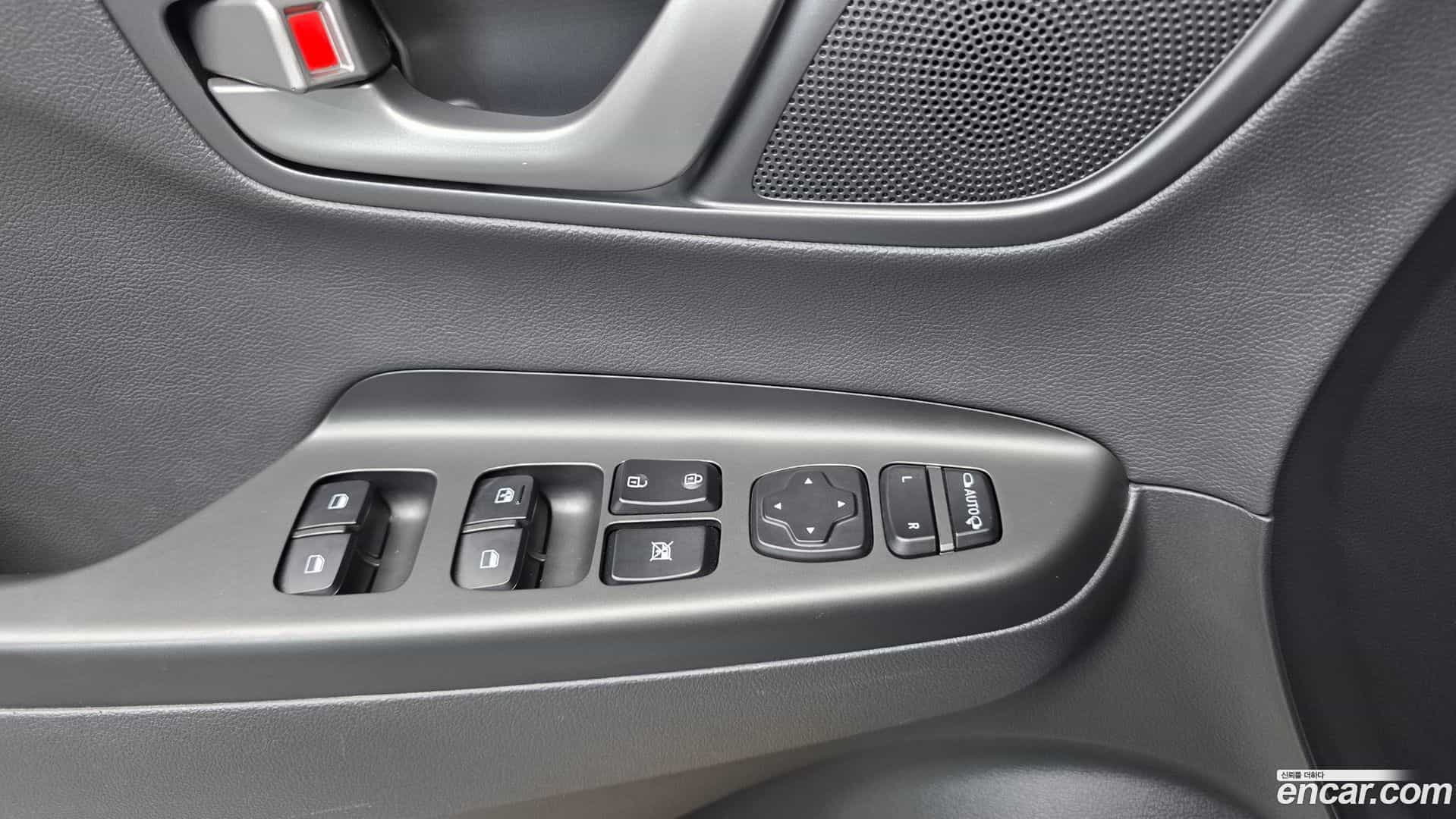 Kona Hyundai 2019.11-OPTION-015