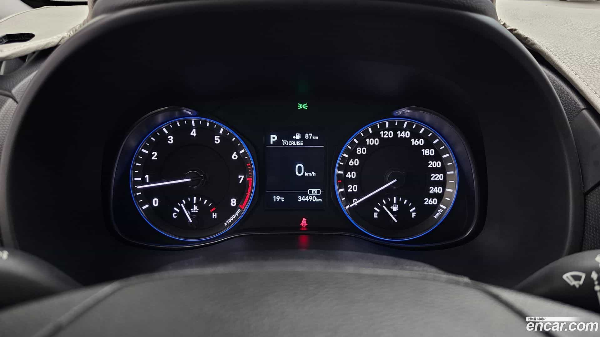 Kona Hyundai 2018.4-INNER-008