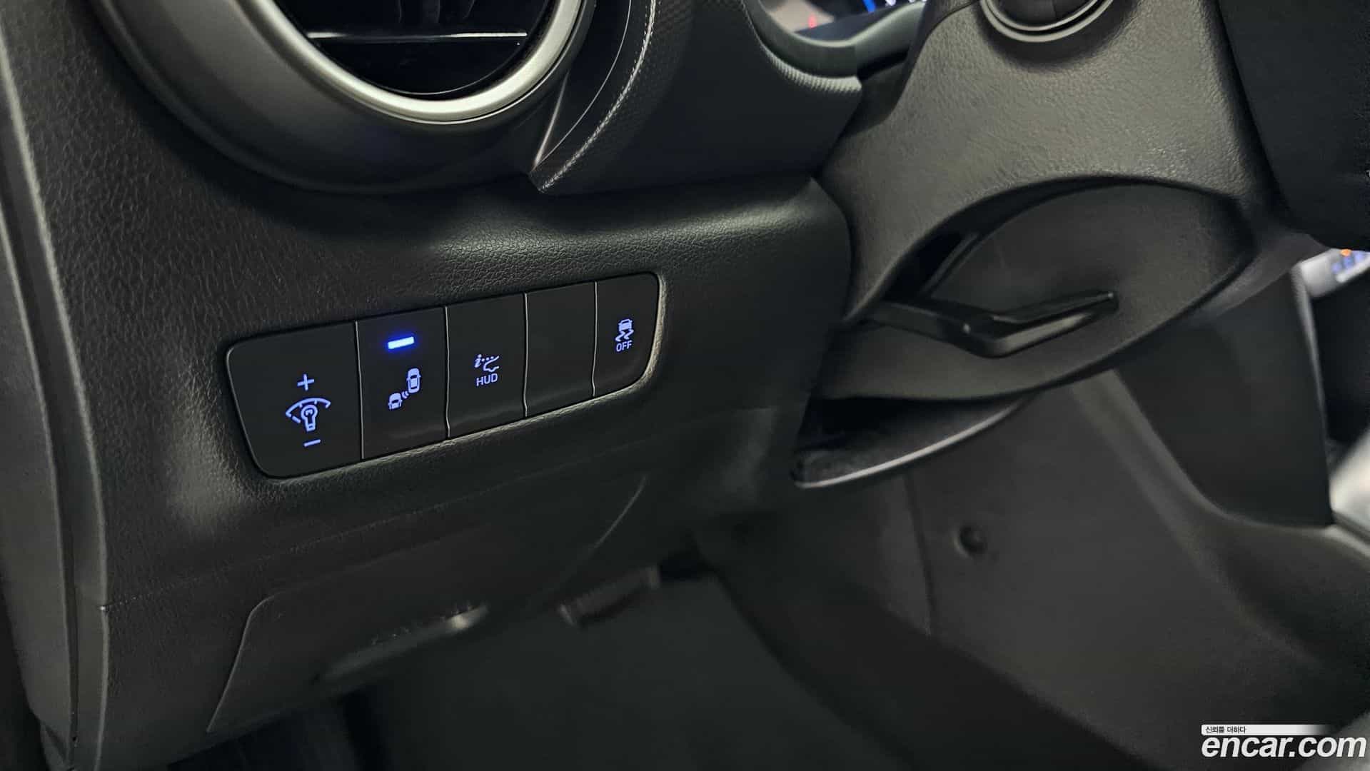 Kona Hyundai 2018.4-OPTION-017