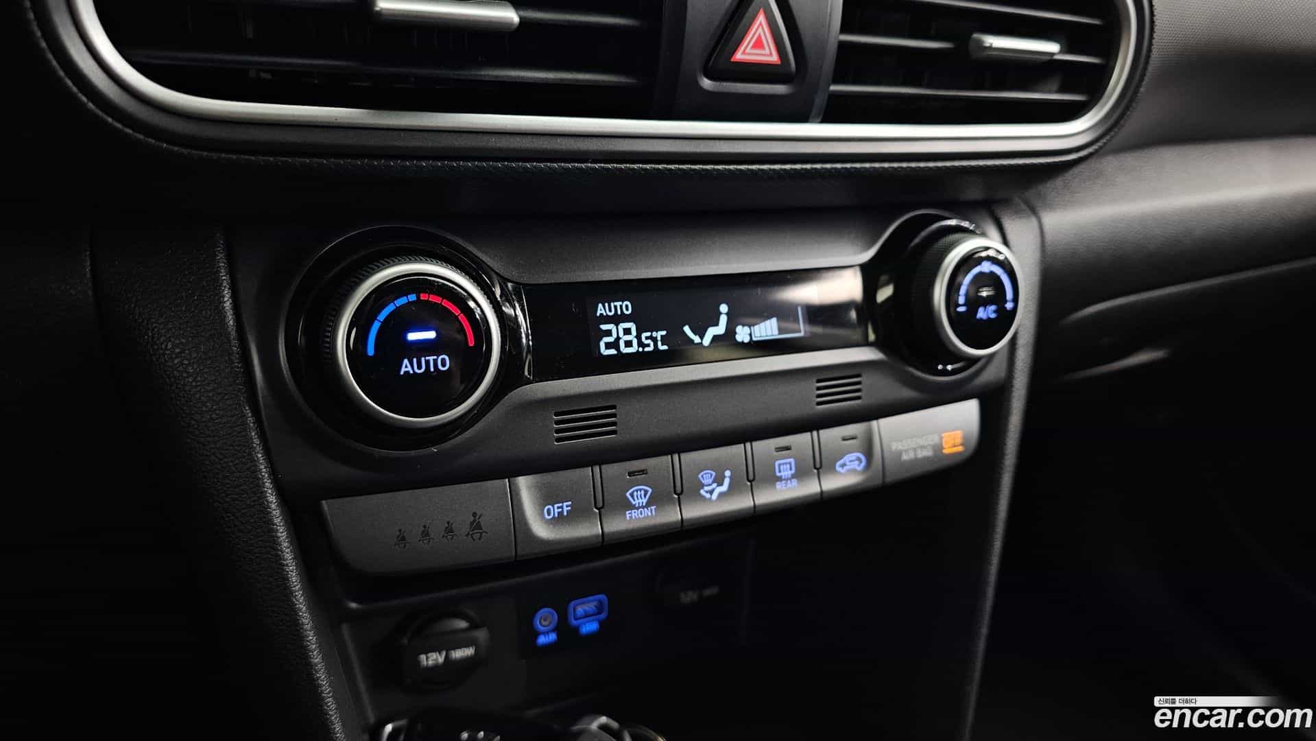 Kona Hyundai 2018.4-OPTION-021
