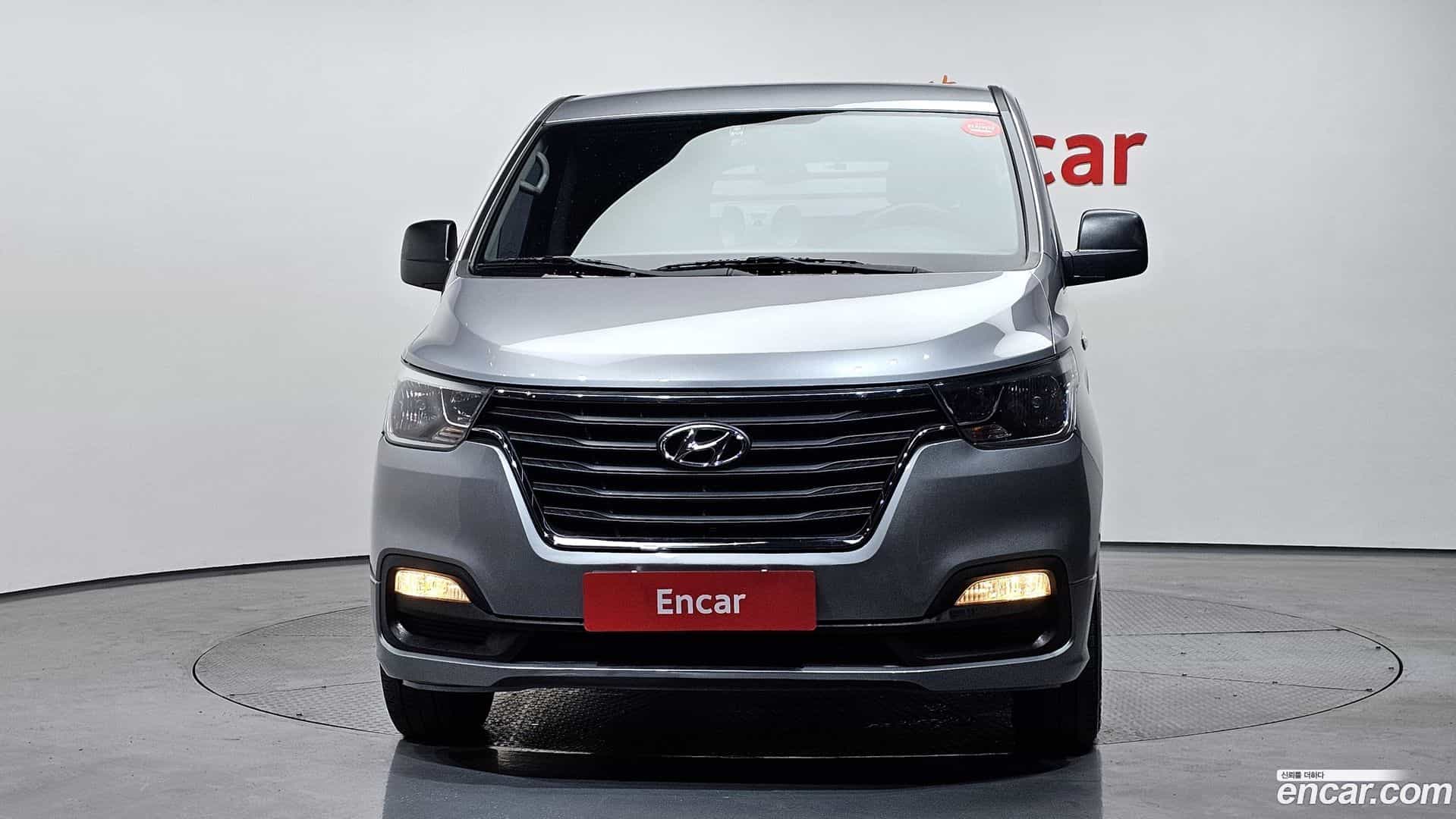 Starex Hyundai 2018.10-OUTER-003