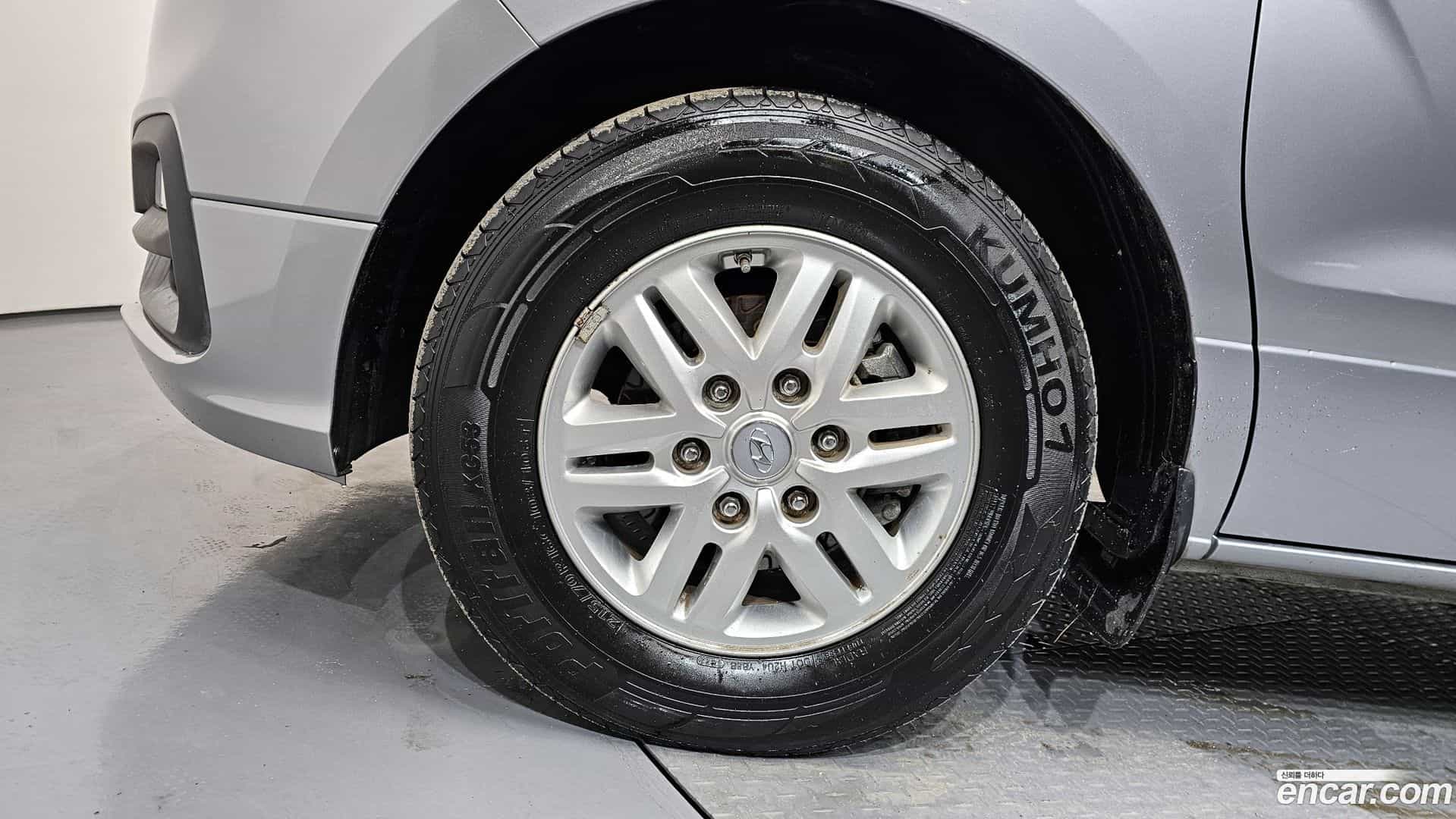 Starex Hyundai 2018.10-OUTER-005