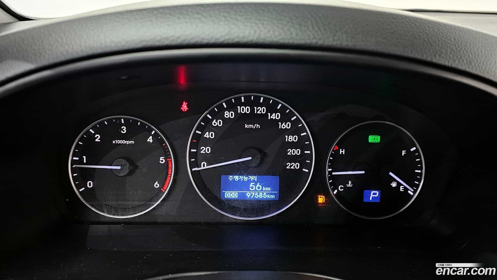 Starex Hyundai 2018.10-INNER-008