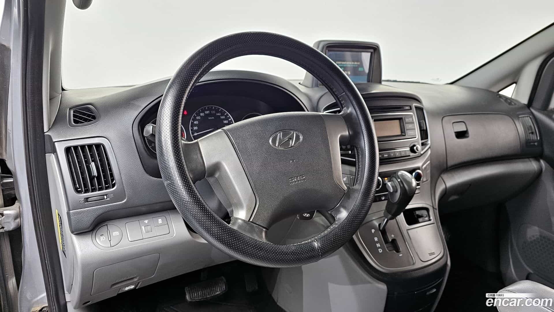 Starex Hyundai 2018.10-OPTION-018