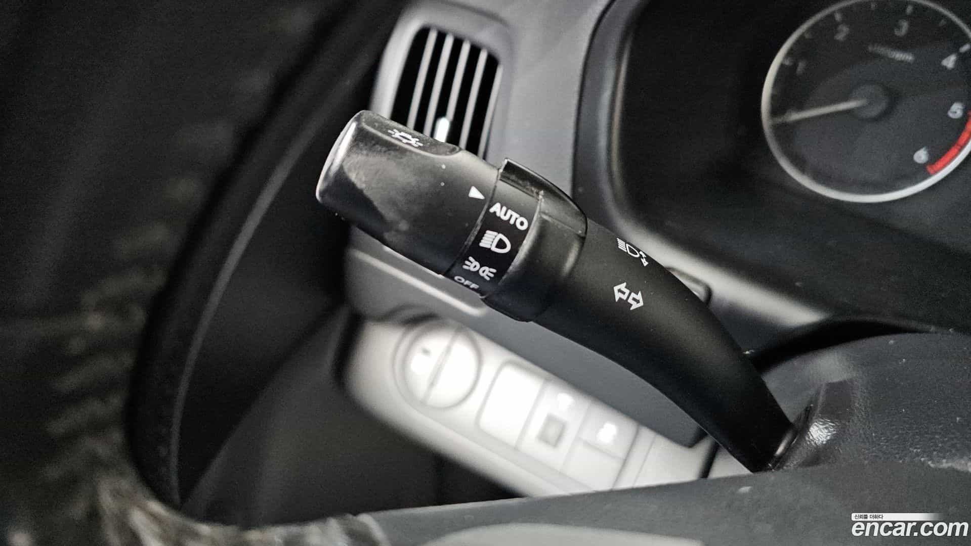 Starex Hyundai 2018.10-OPTION-023