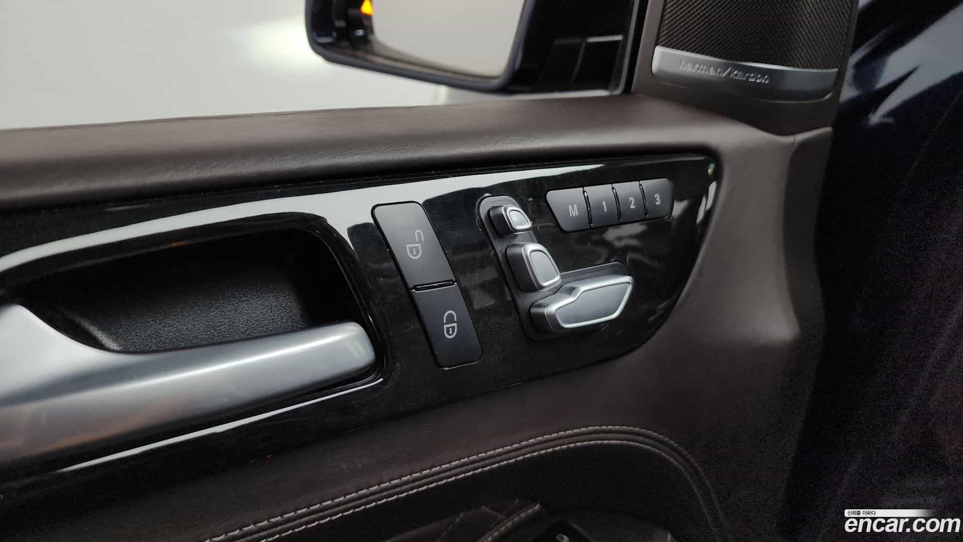 GLS-Class Mercedes-Benz 2017.9-OPTION-044