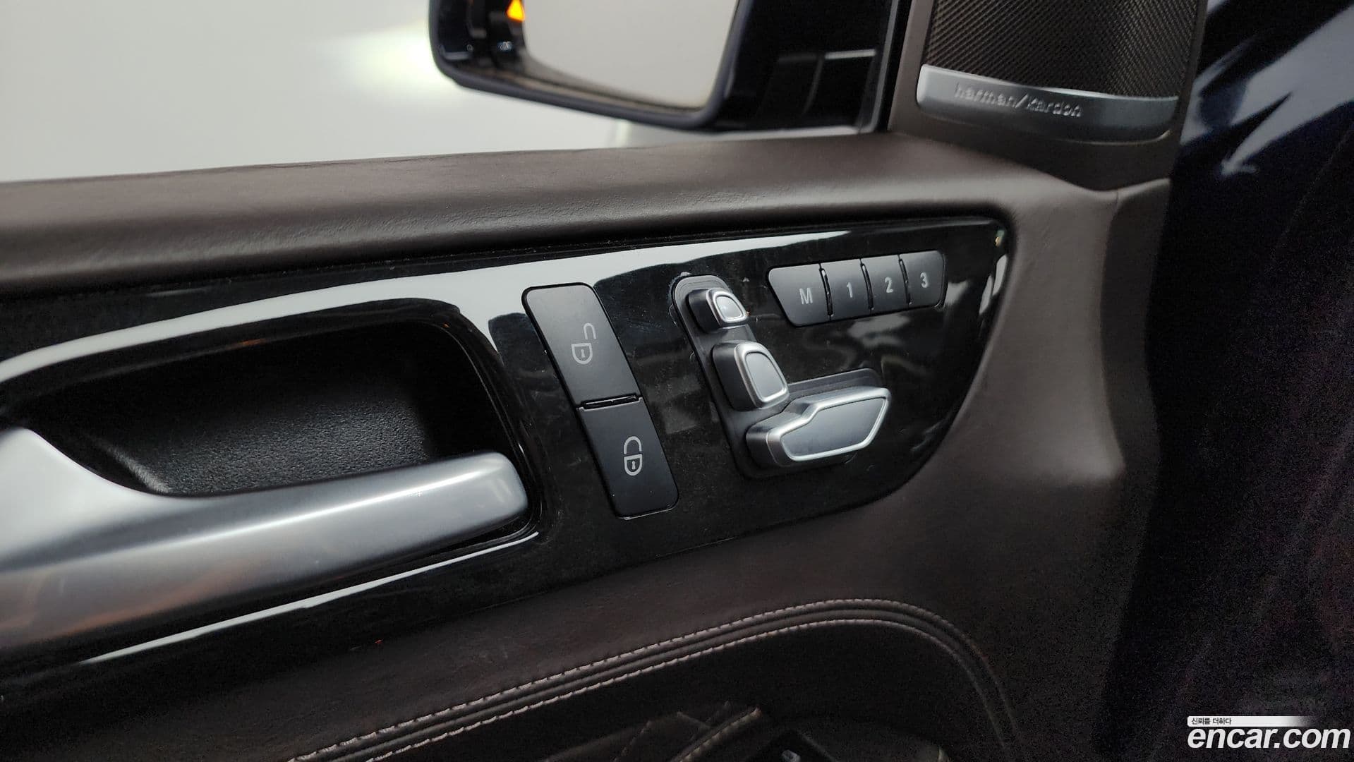 Main__Slider__Photo:GLS-Class Mercedes-Benz 2017.9-30