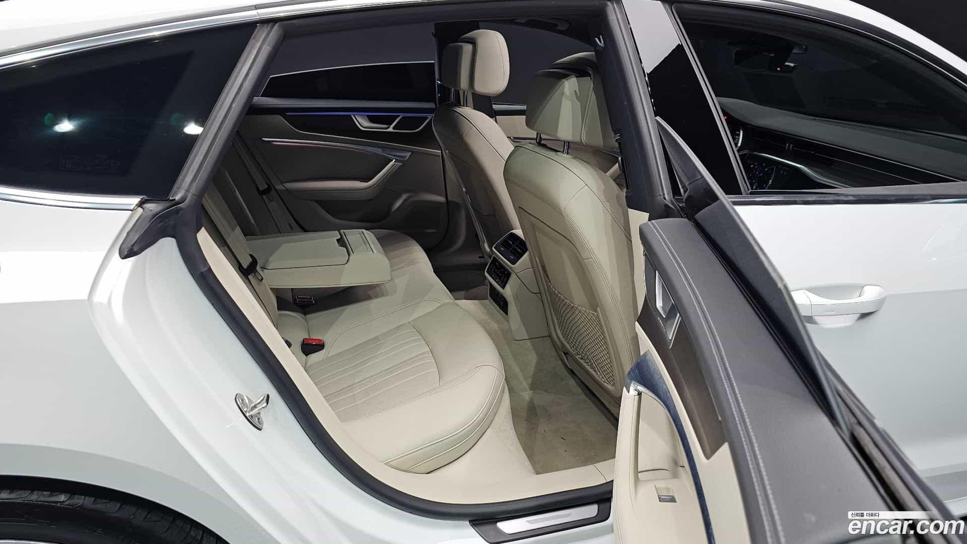 A7 Audi 2022.0-OPTION-015