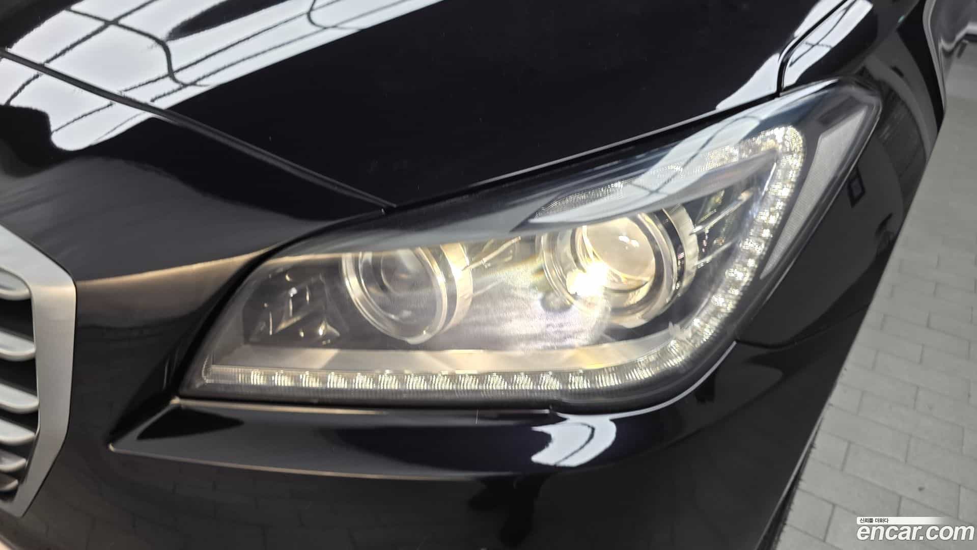 Genesis Hyundai 2015.6-OUTER-032