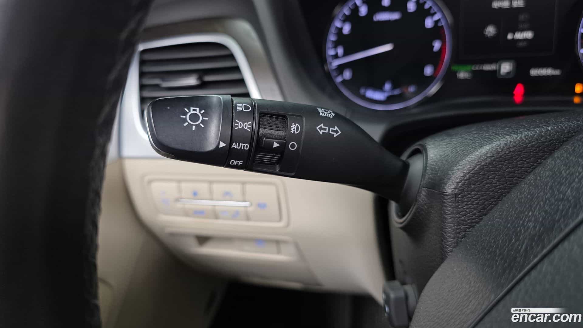 Genesis Hyundai 2015.6-OPTION-045