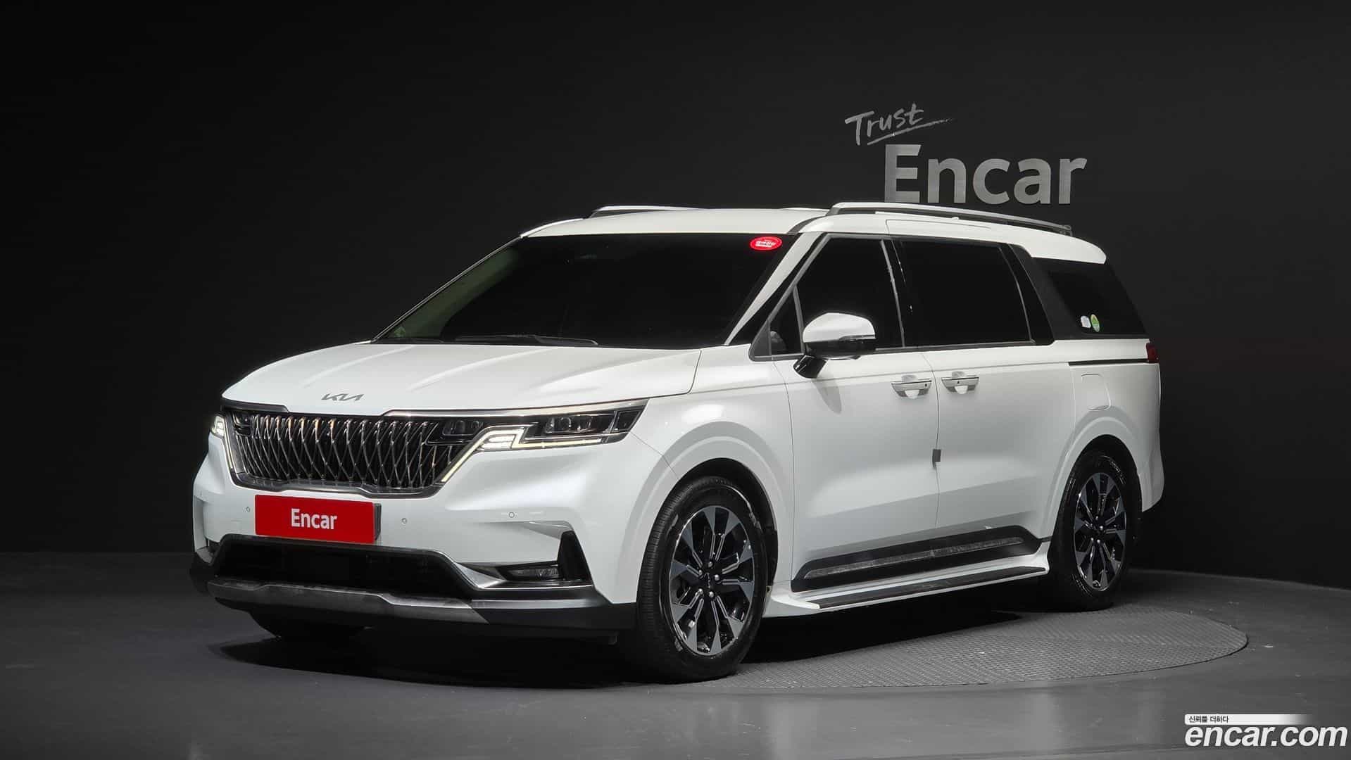 Canival Kia 2022.11-OUTER-001