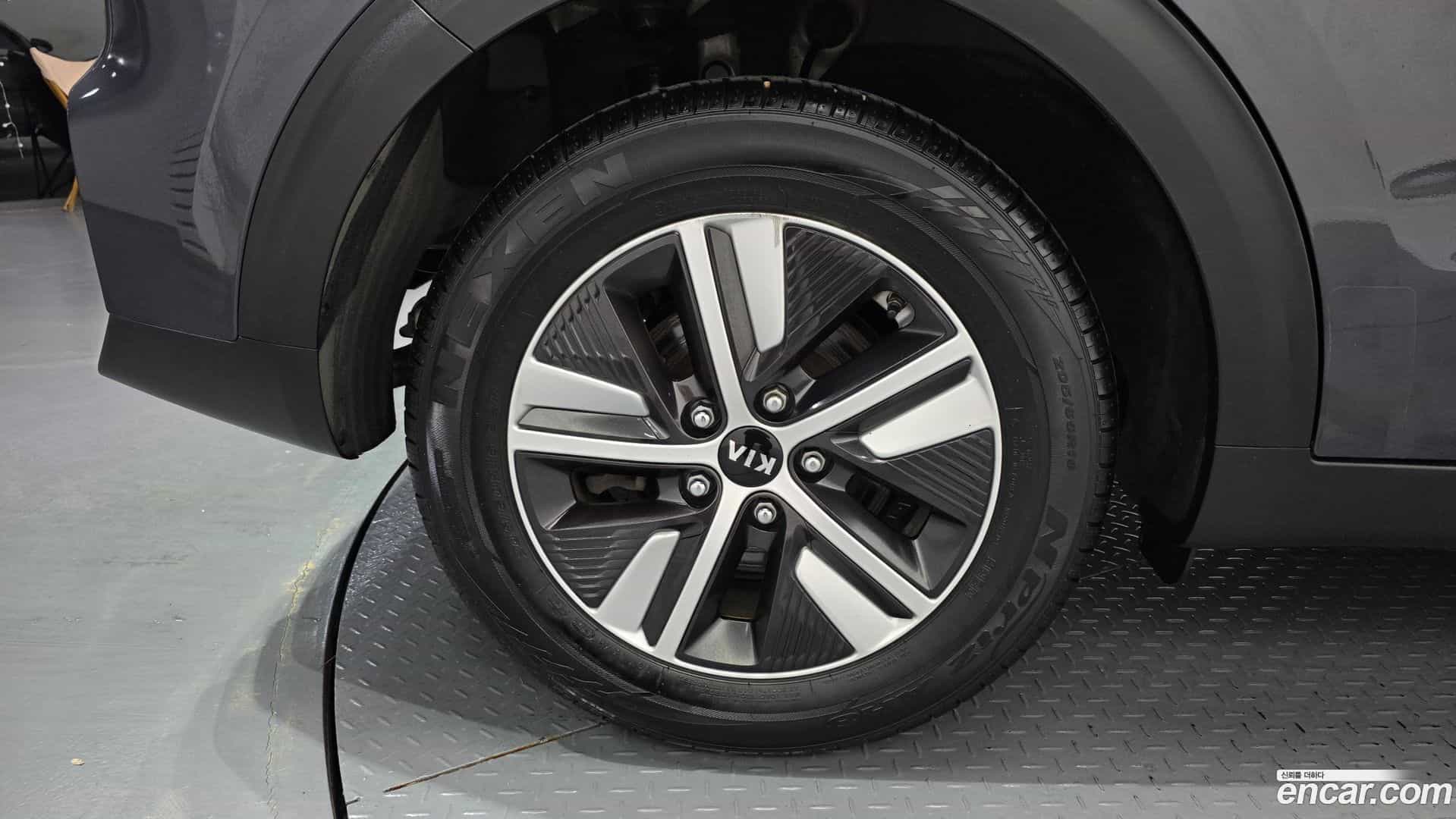 Niro Kia 2019.10-OUTER-005