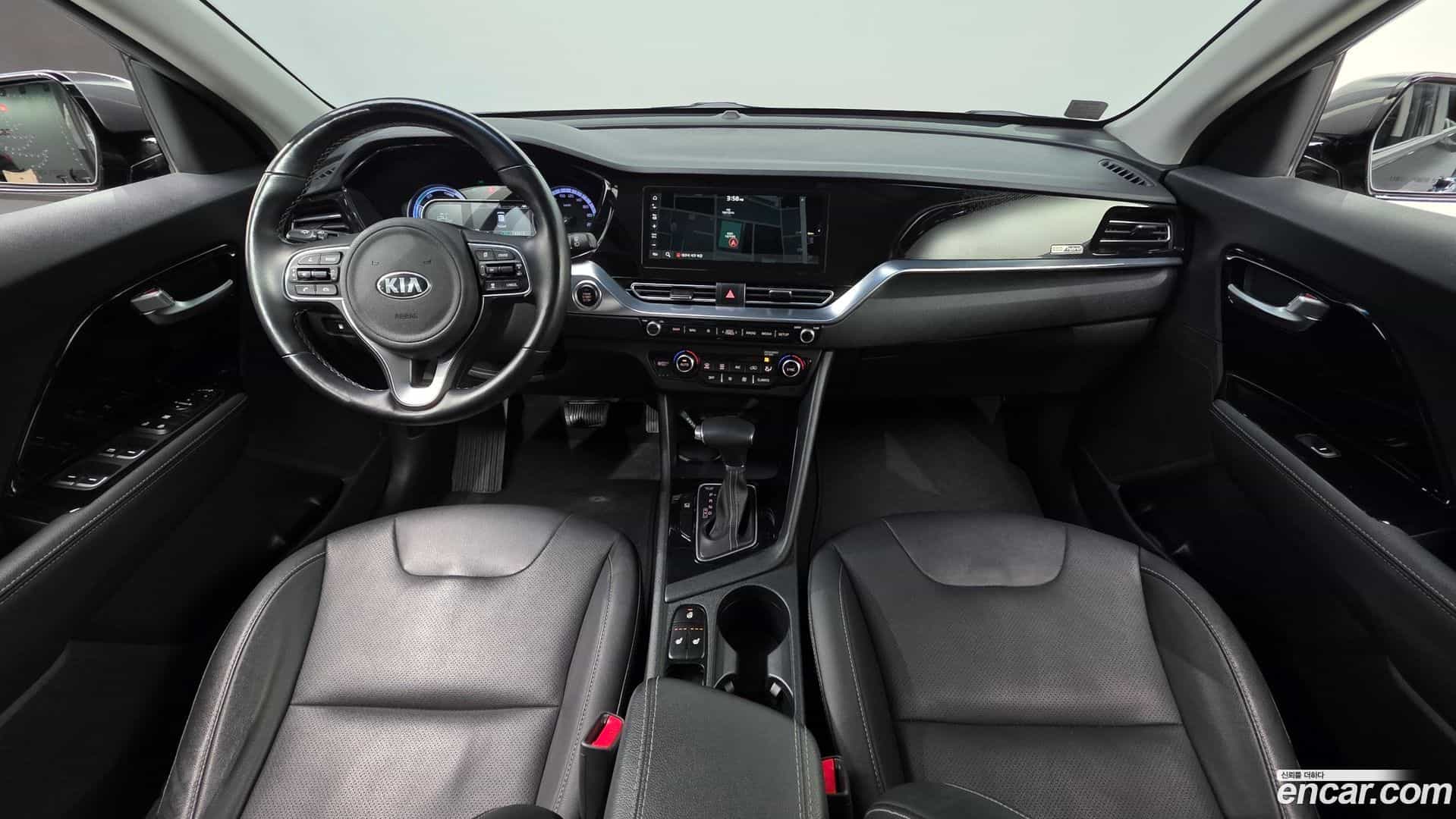 Niro Kia 2019.10-INNER-007