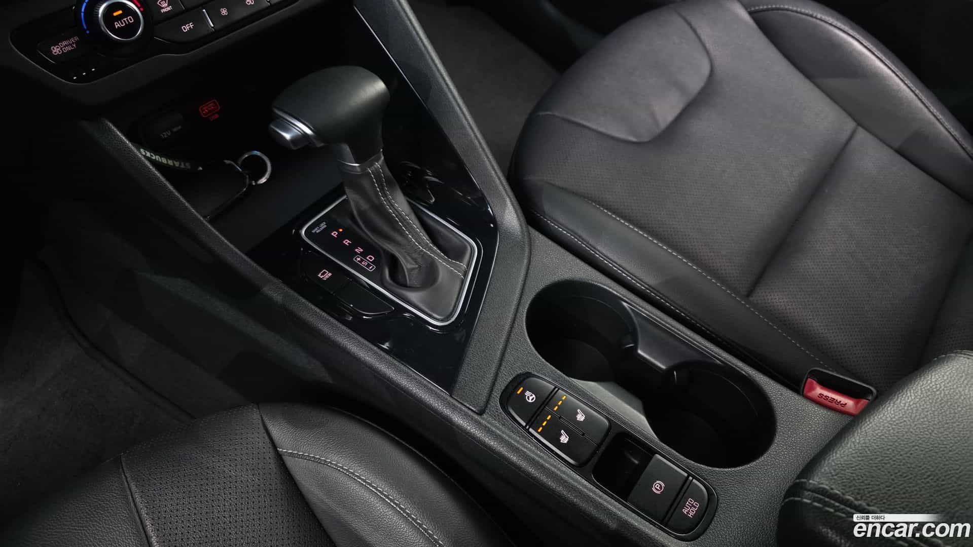Niro Kia 2019.10-INNER-009