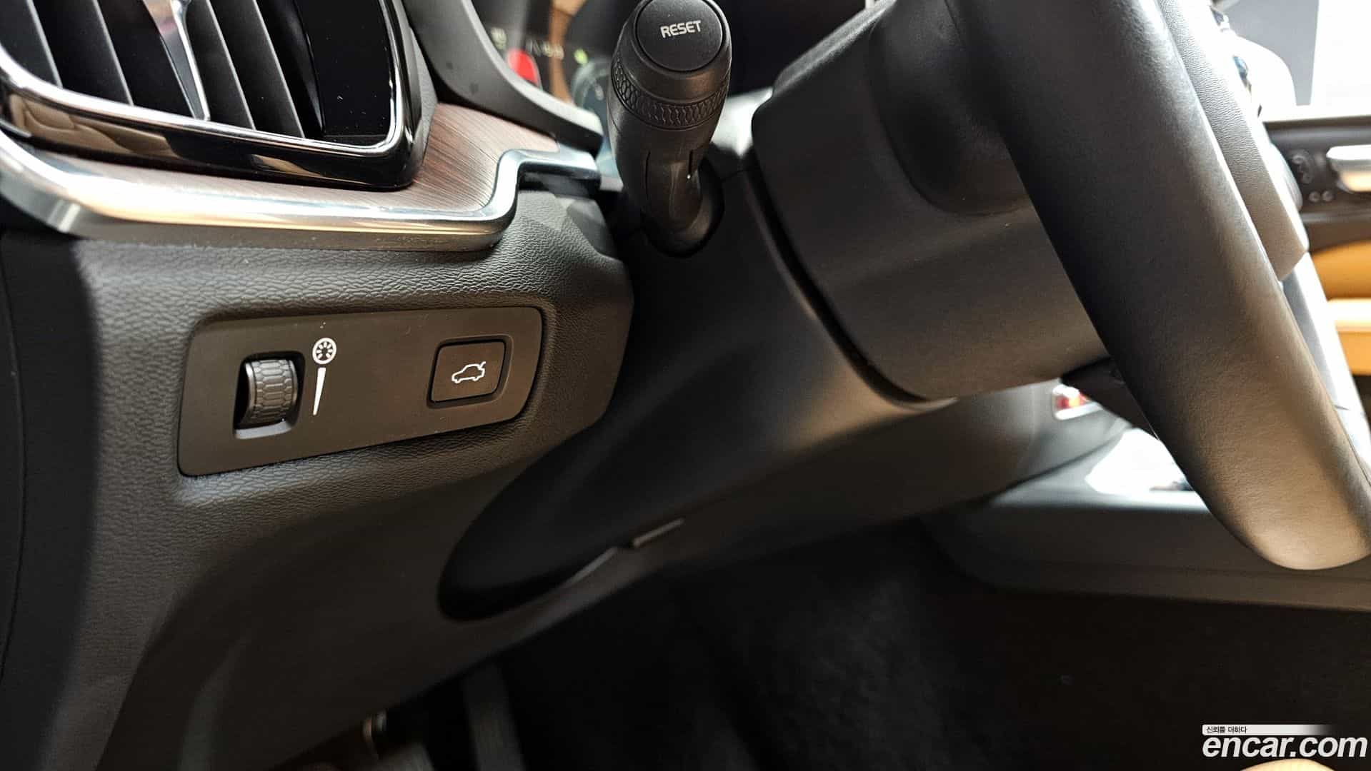 V60 Volvo 2021.6-OPTION-018