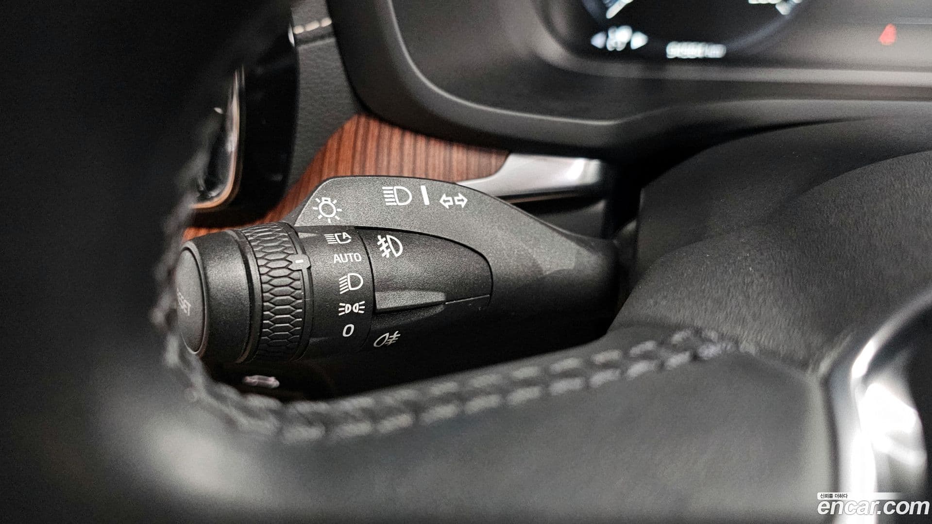 Main__Slider__Photo:V60 Volvo 2021.6-14