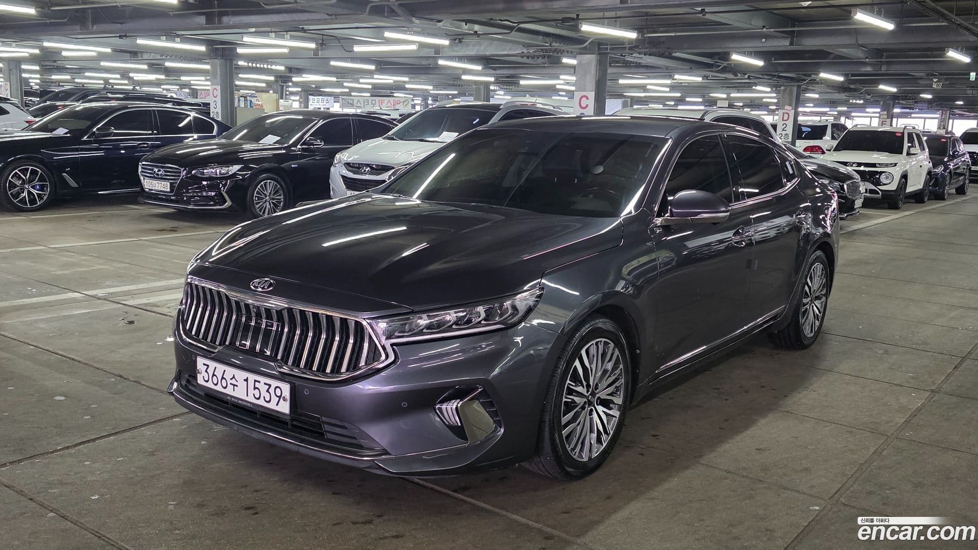 Main__Slider__Photo:K7 Kia 2020.6-0