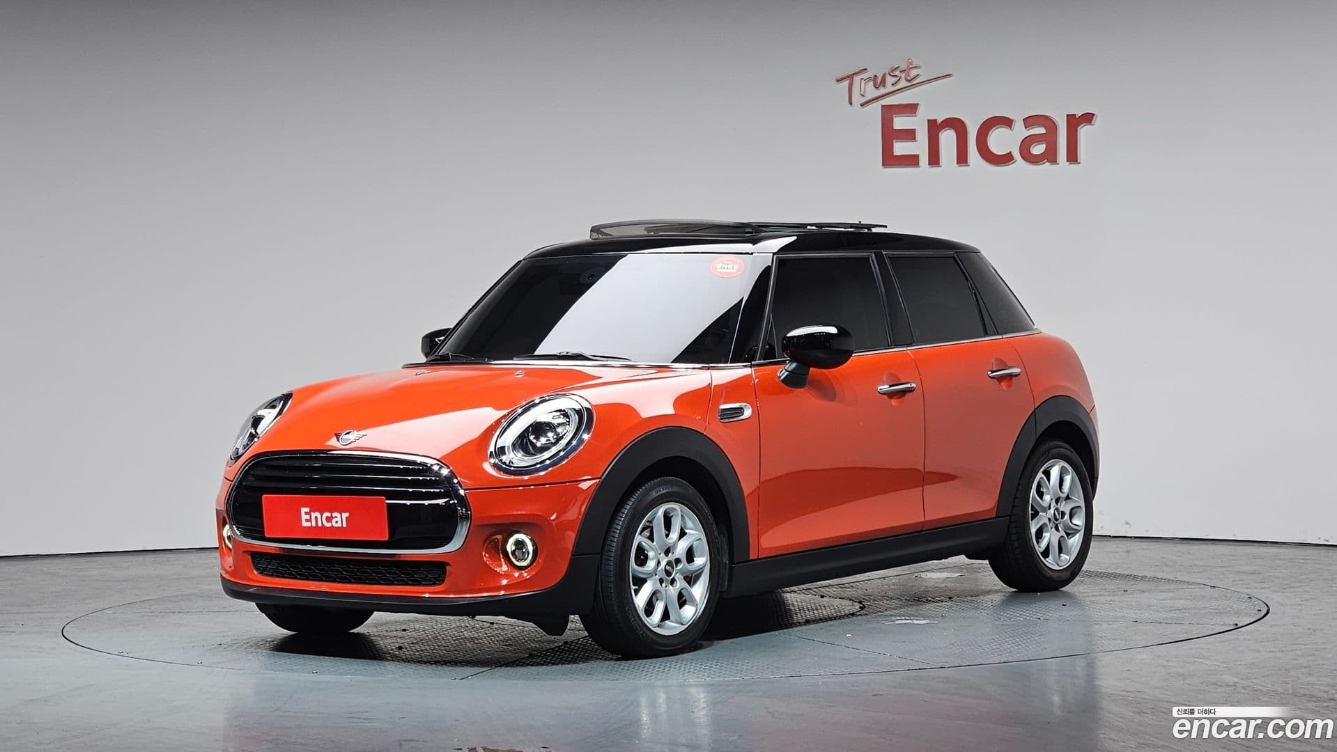 Main__Slider__Photo:Cooper Mini 2021.5-0