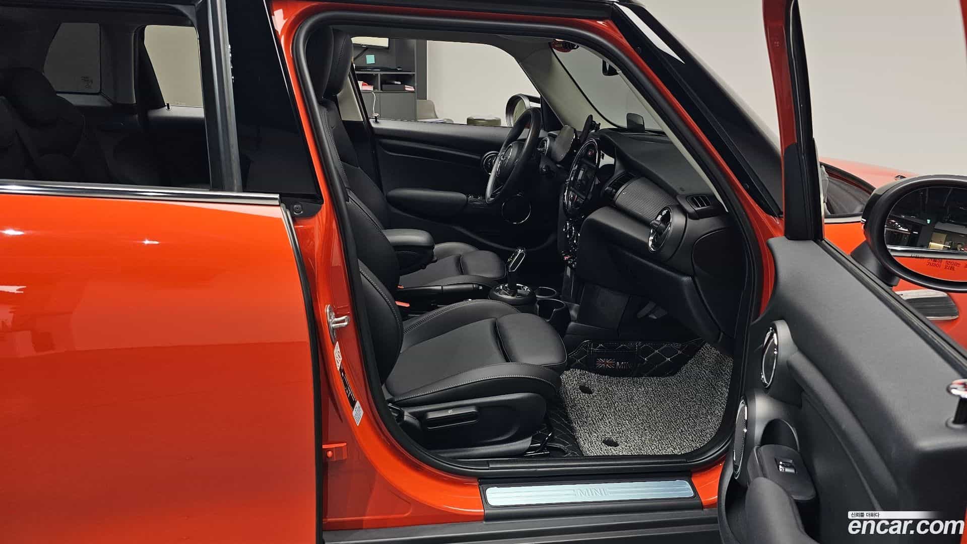 Cooper Mini 2021.5-INNER-036