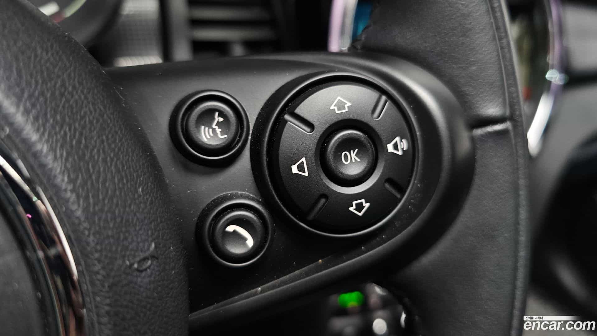 Cooper Mini 2021.5-OPTION-041