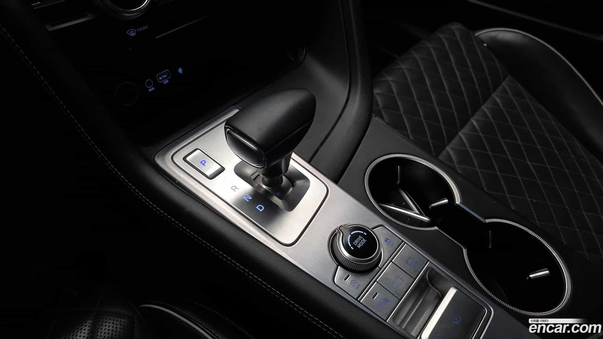 G70 Genesis 2018.2-INNER-009