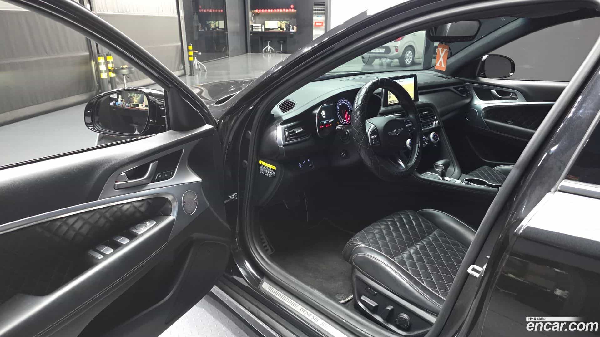 G70 Genesis 2018.2-INNER-010