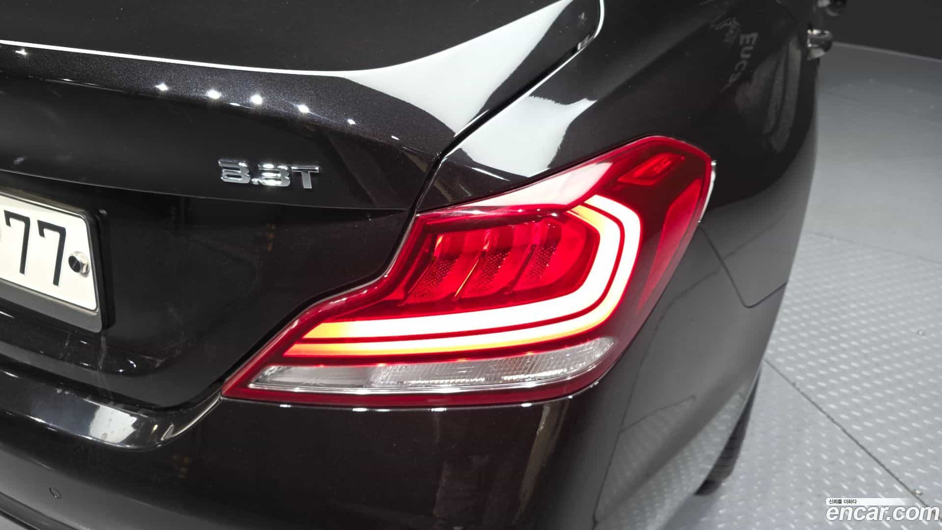 G70 Genesis 2018.2-OUTER-033