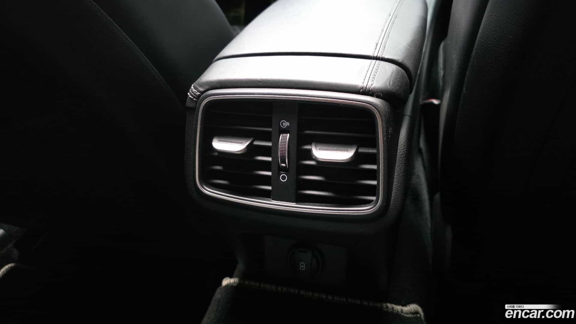 G70 Genesis 2018.2-OPTION-045