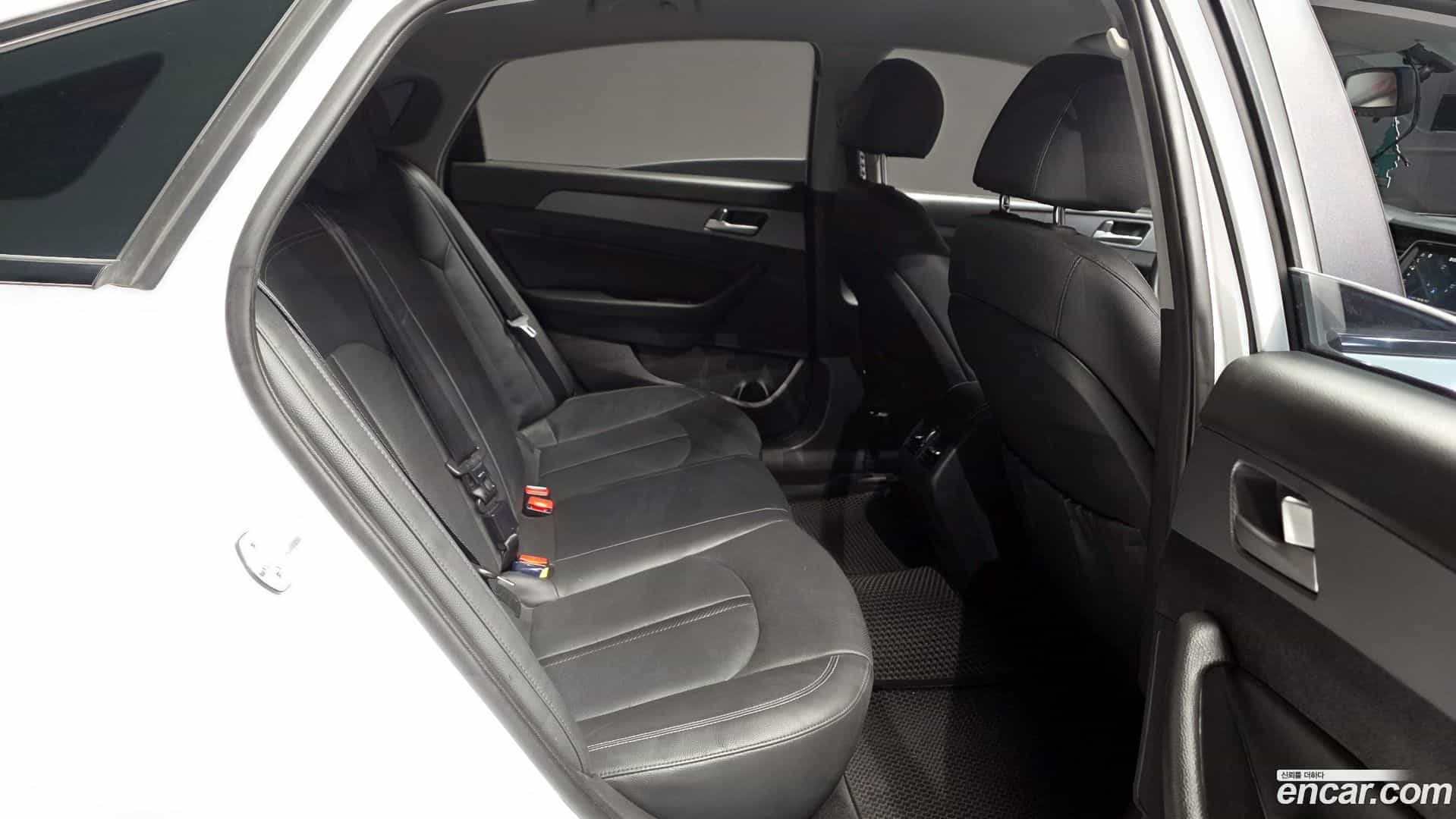 Sonata Hyundai 2017.8-OPTION-016