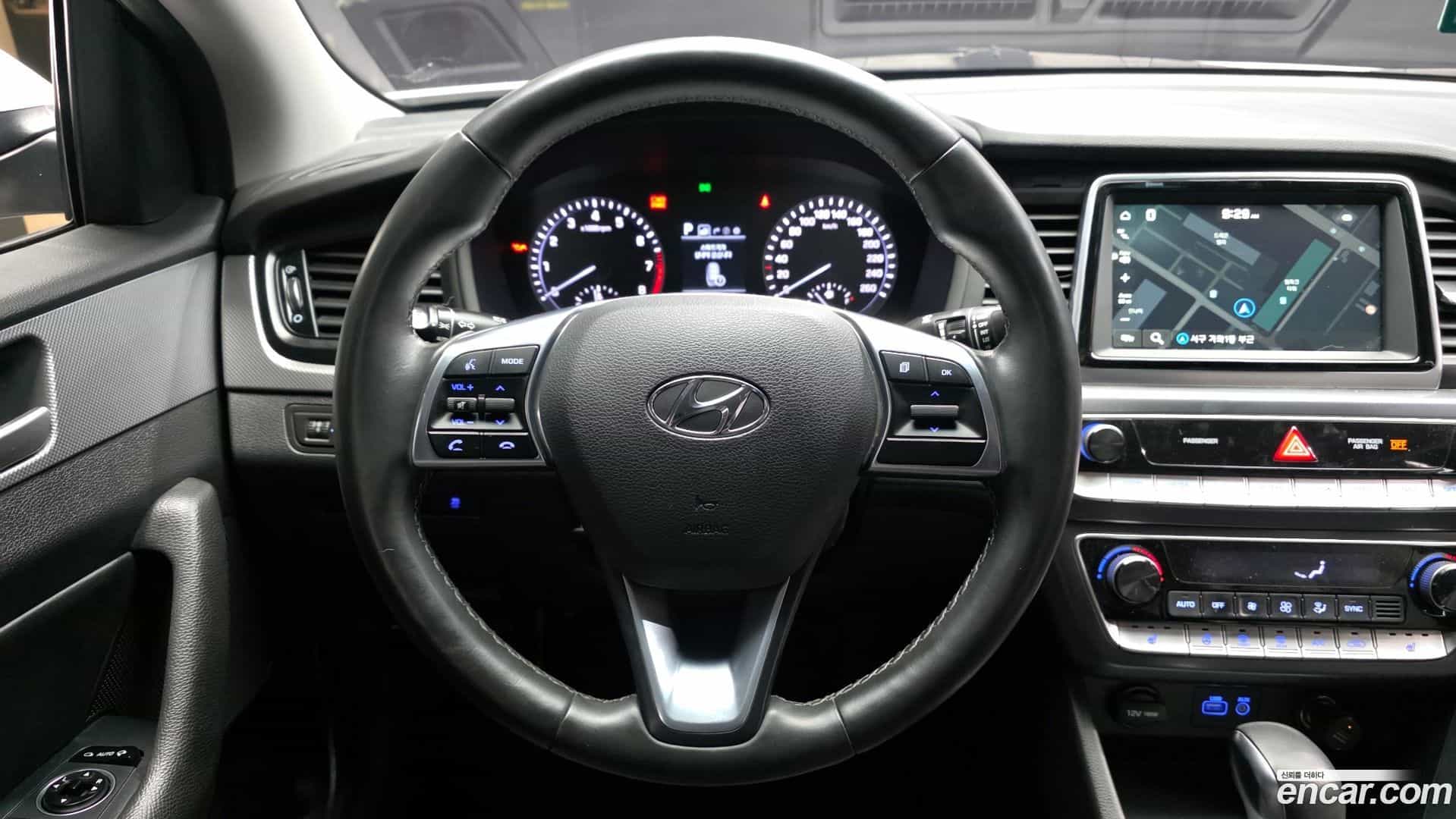Sonata Hyundai 2017.8-OPTION-017