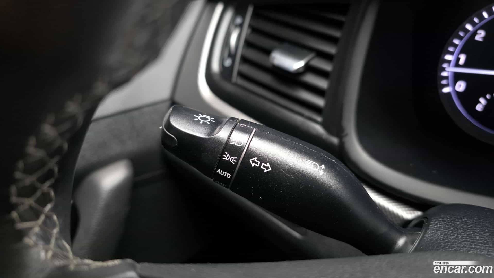 Sonata Hyundai 2017.8-OPTION-022