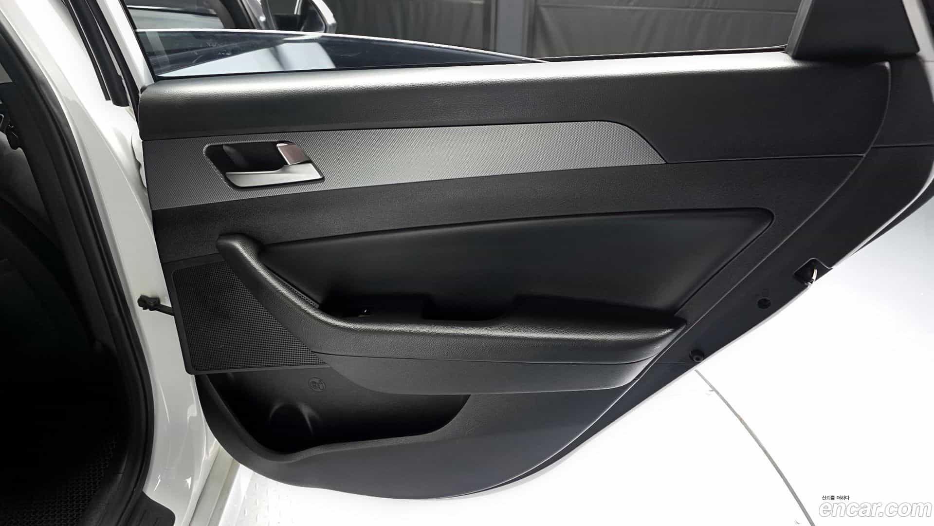 Sonata Hyundai 2017.8-INNER-035