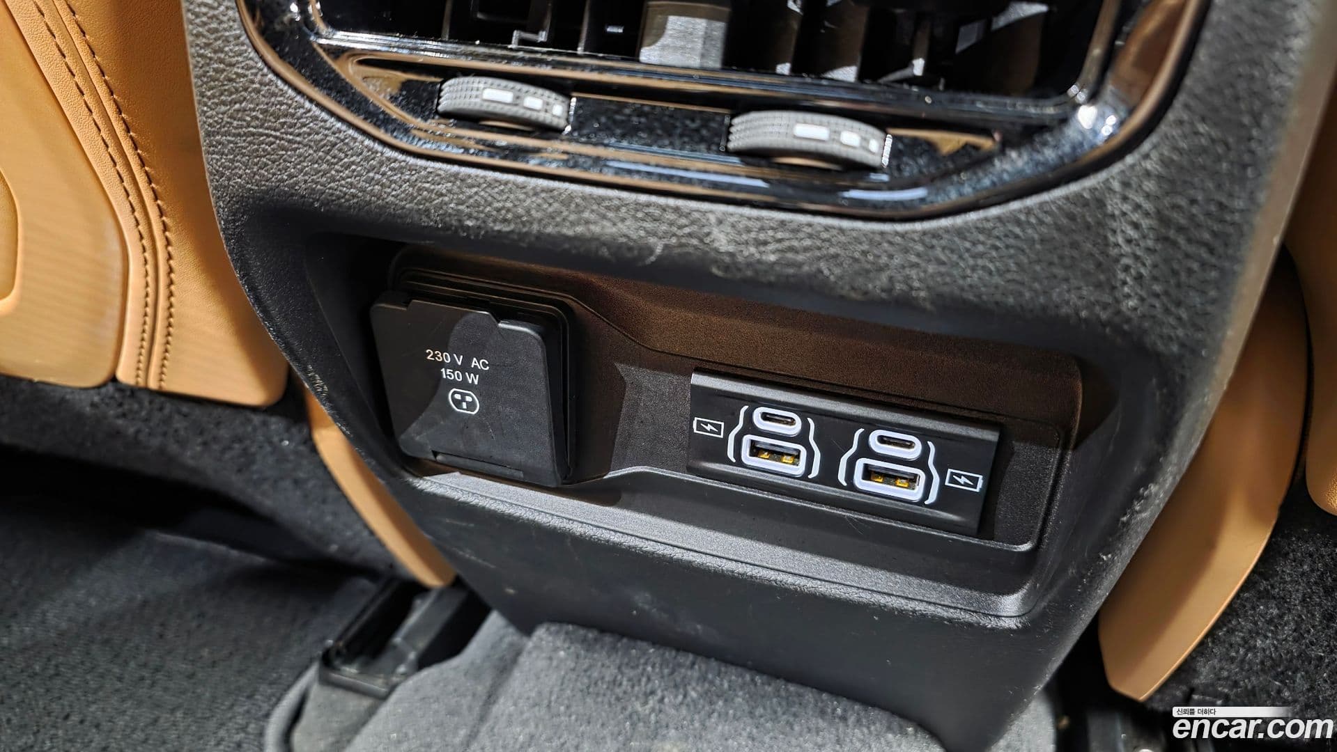 Main__Slider__Photo:Cherokee Jeep 2022.9-28