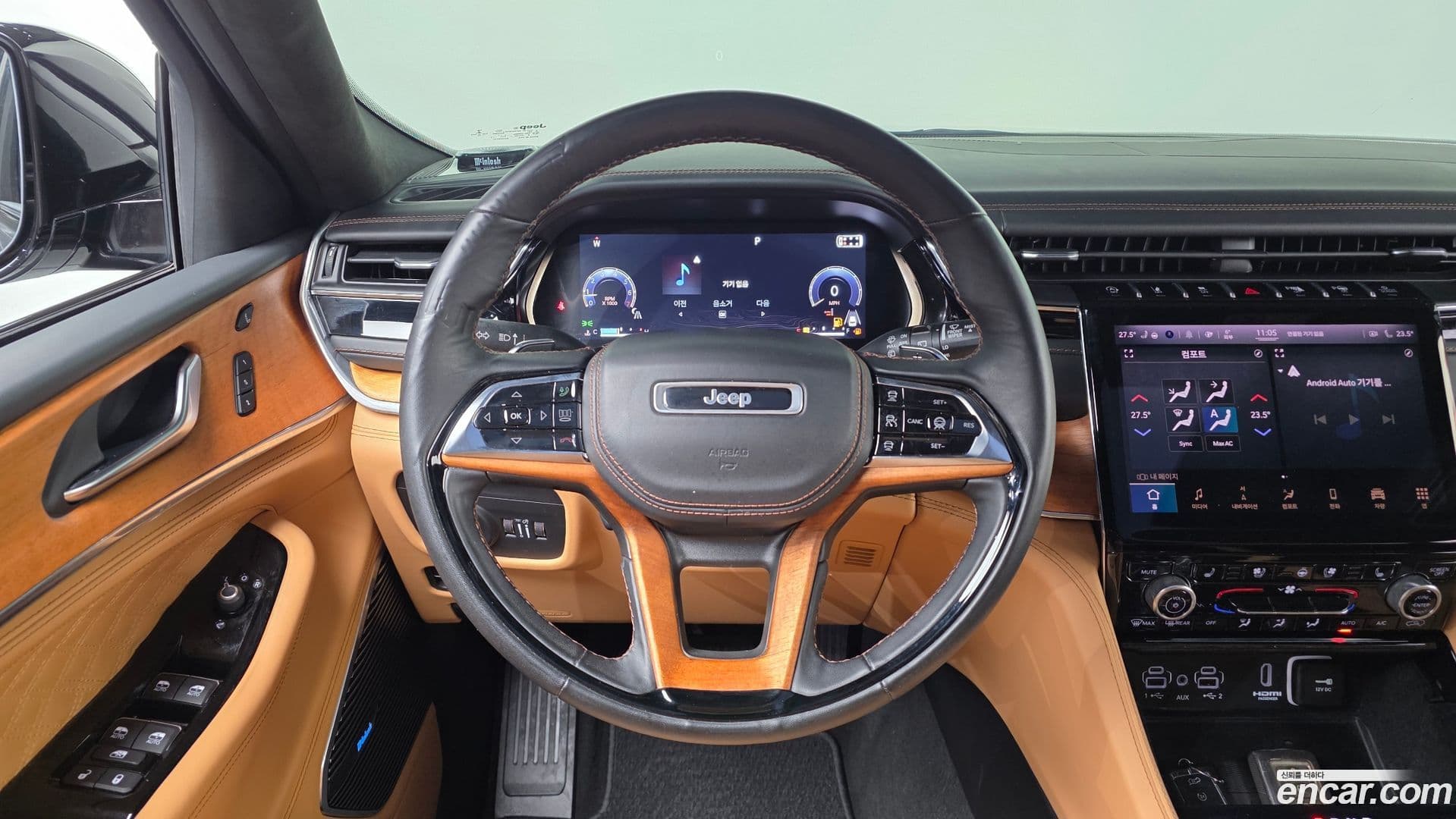 Main__Slider__Photo:Cherokee Jeep 2022.9-32