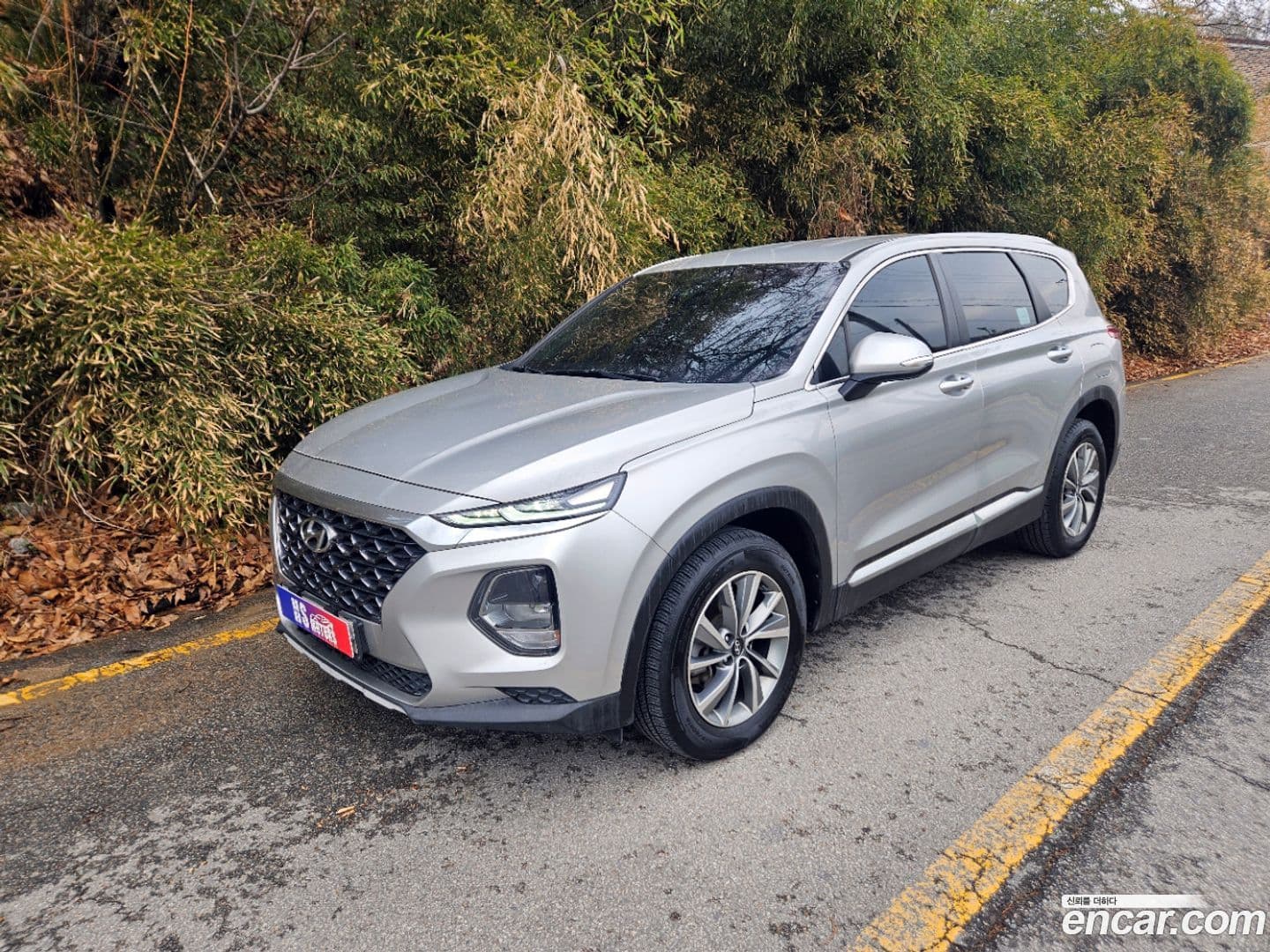 Main__Slider__Photo:Santafe Hyundai 2020.2-0