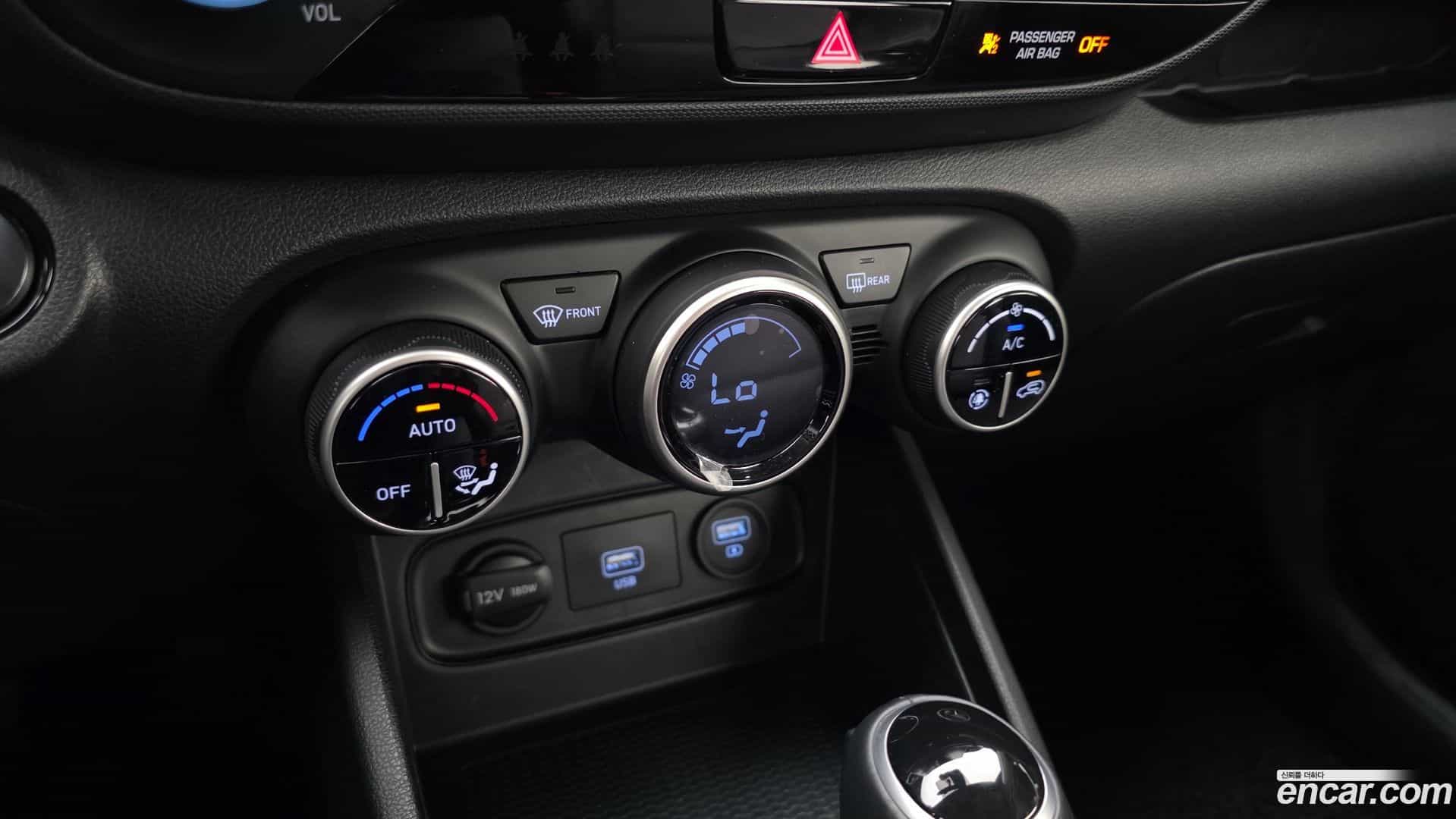 Venue Hyundai 2019.8-OPTION-021