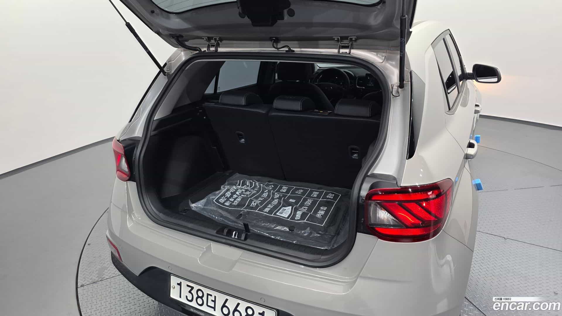 Venue Hyundai 2019.8-OPTION-024