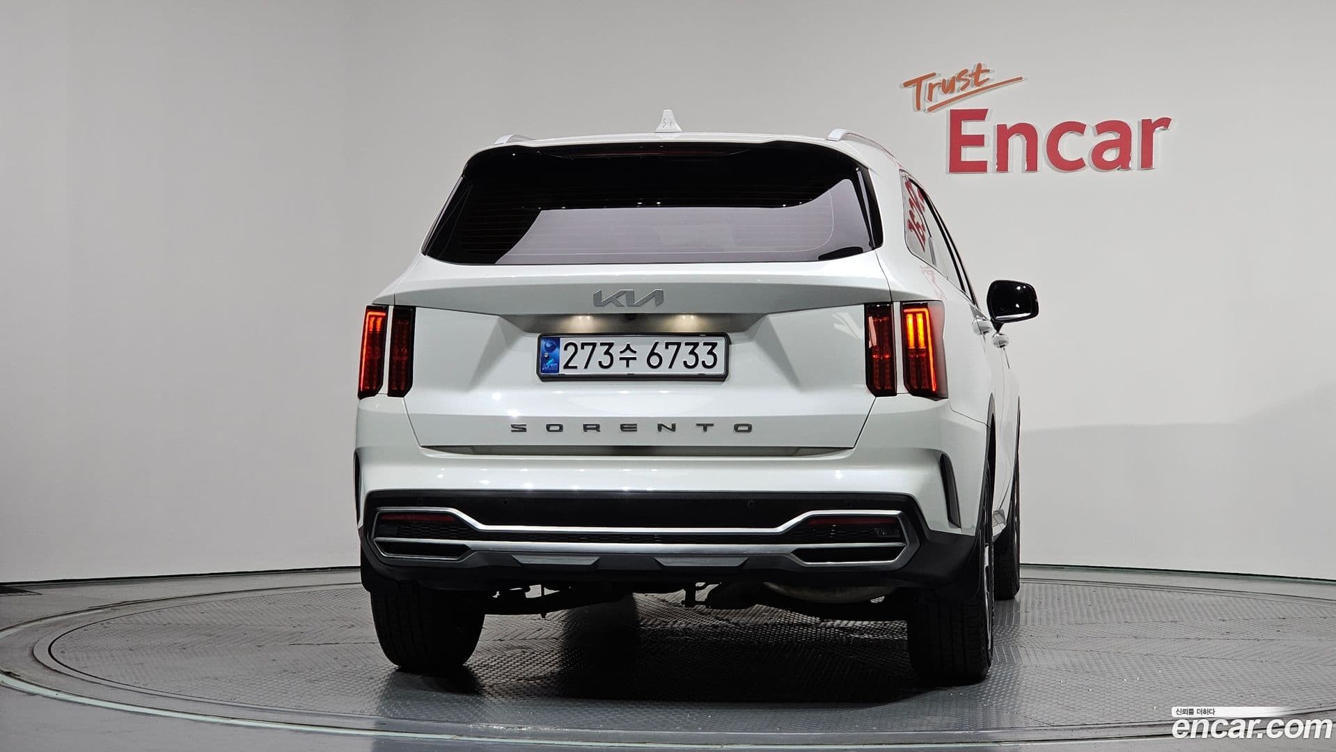 Main__Slider__Photo:Sorento Kia 2022.0-3