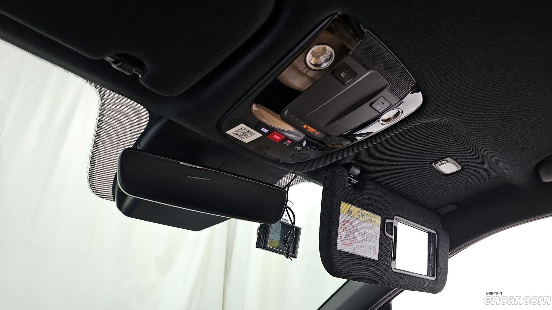 Main__Slider__Photo:Sorento Kia 2022.0-16