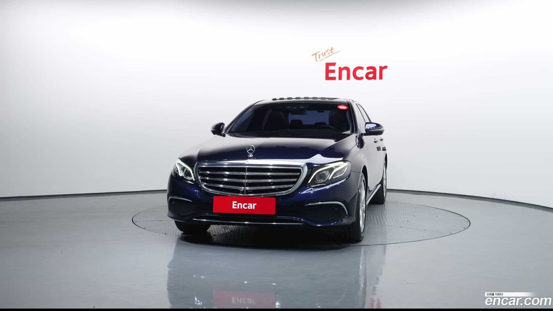 E-Class Mercedes-Benz 2017.10-OUTER-003