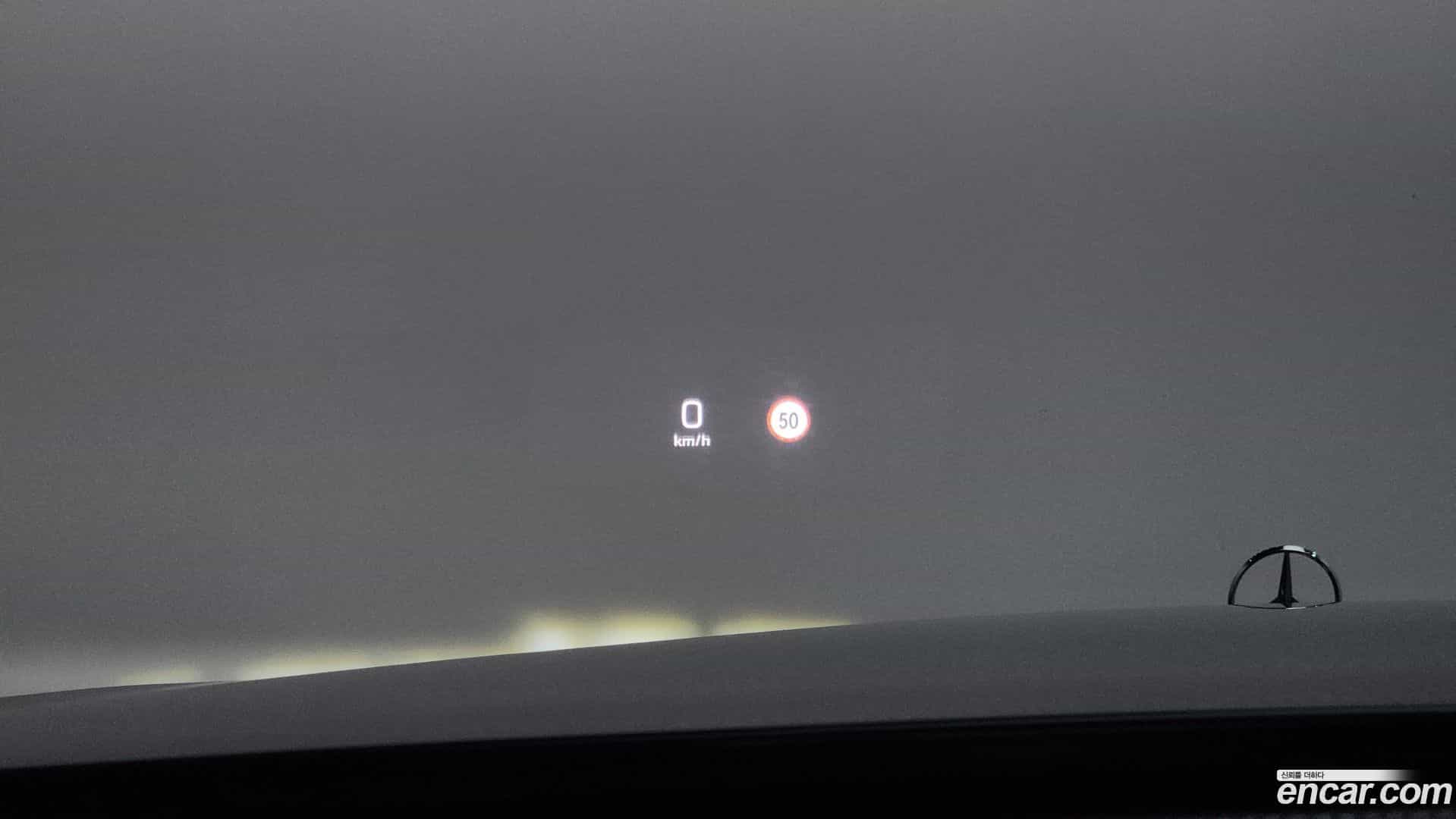 E-Class Mercedes-Benz 2017.10-OPTION-044