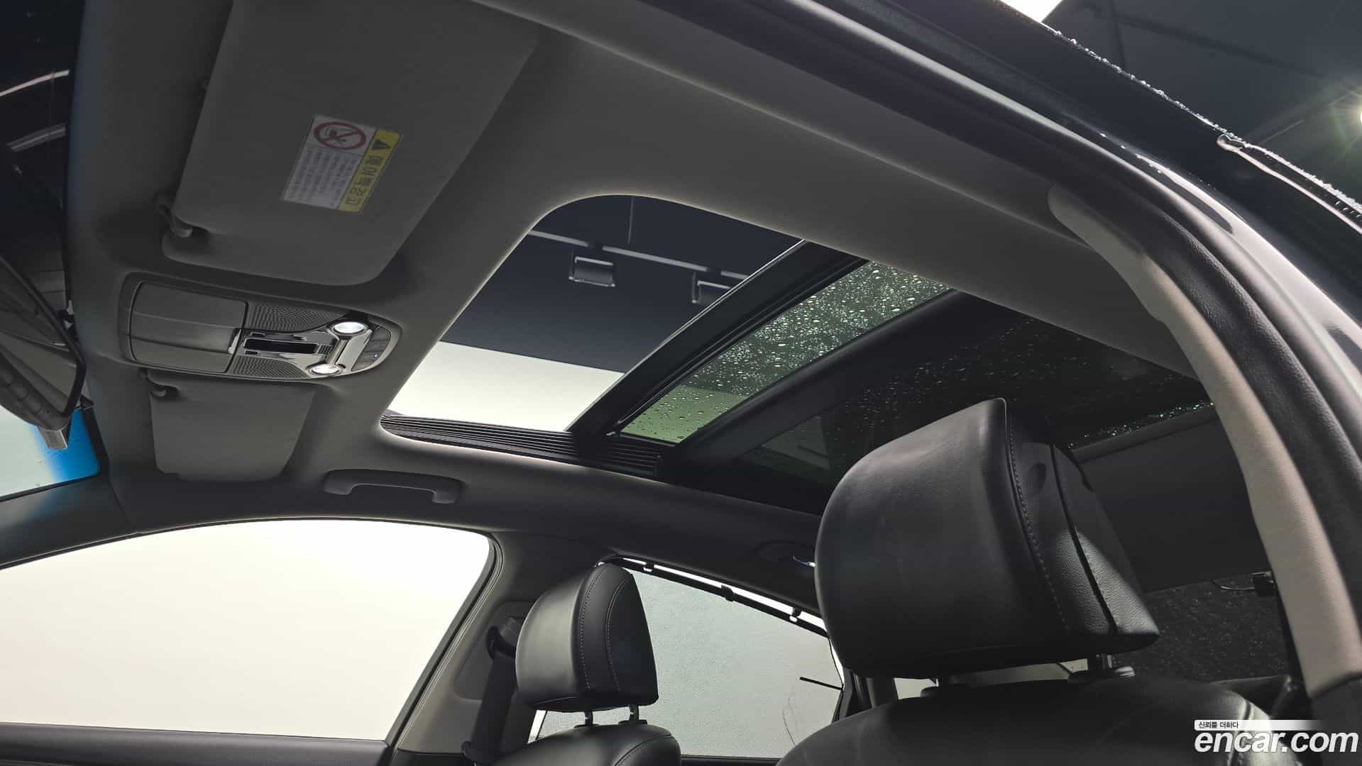 Grandeur Hyundai 2018.7-OPTION-021