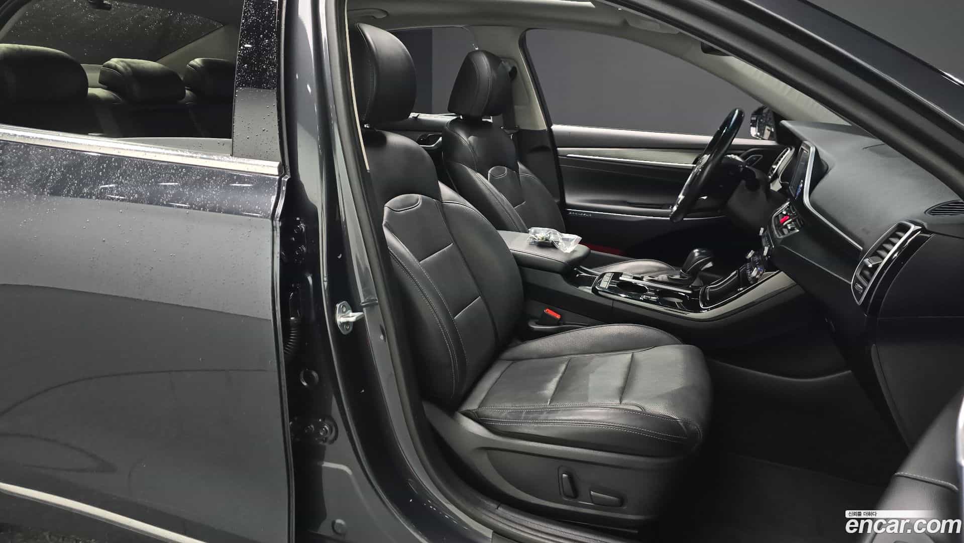 Grandeur Hyundai 2018.7-INNER-036